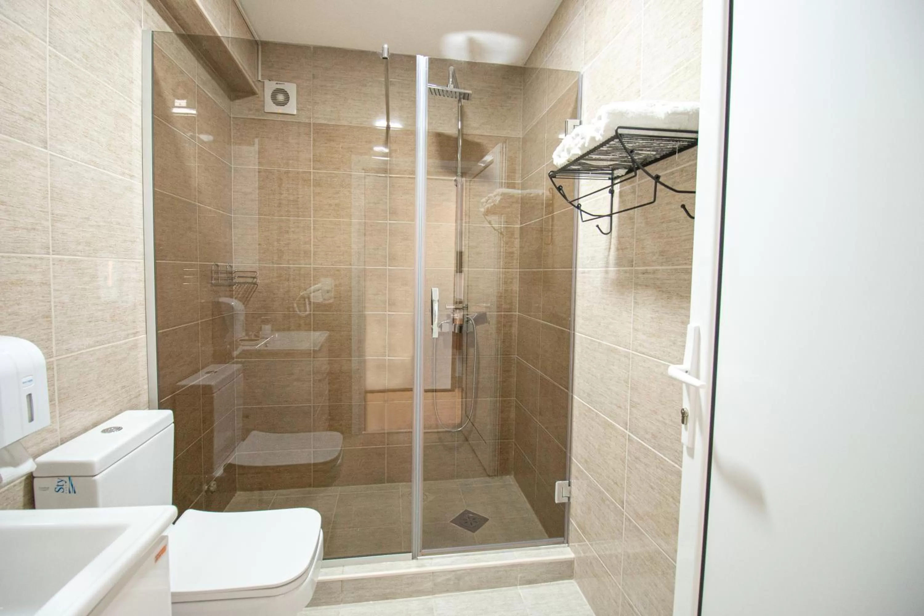 Bathroom in OASIS Apartments