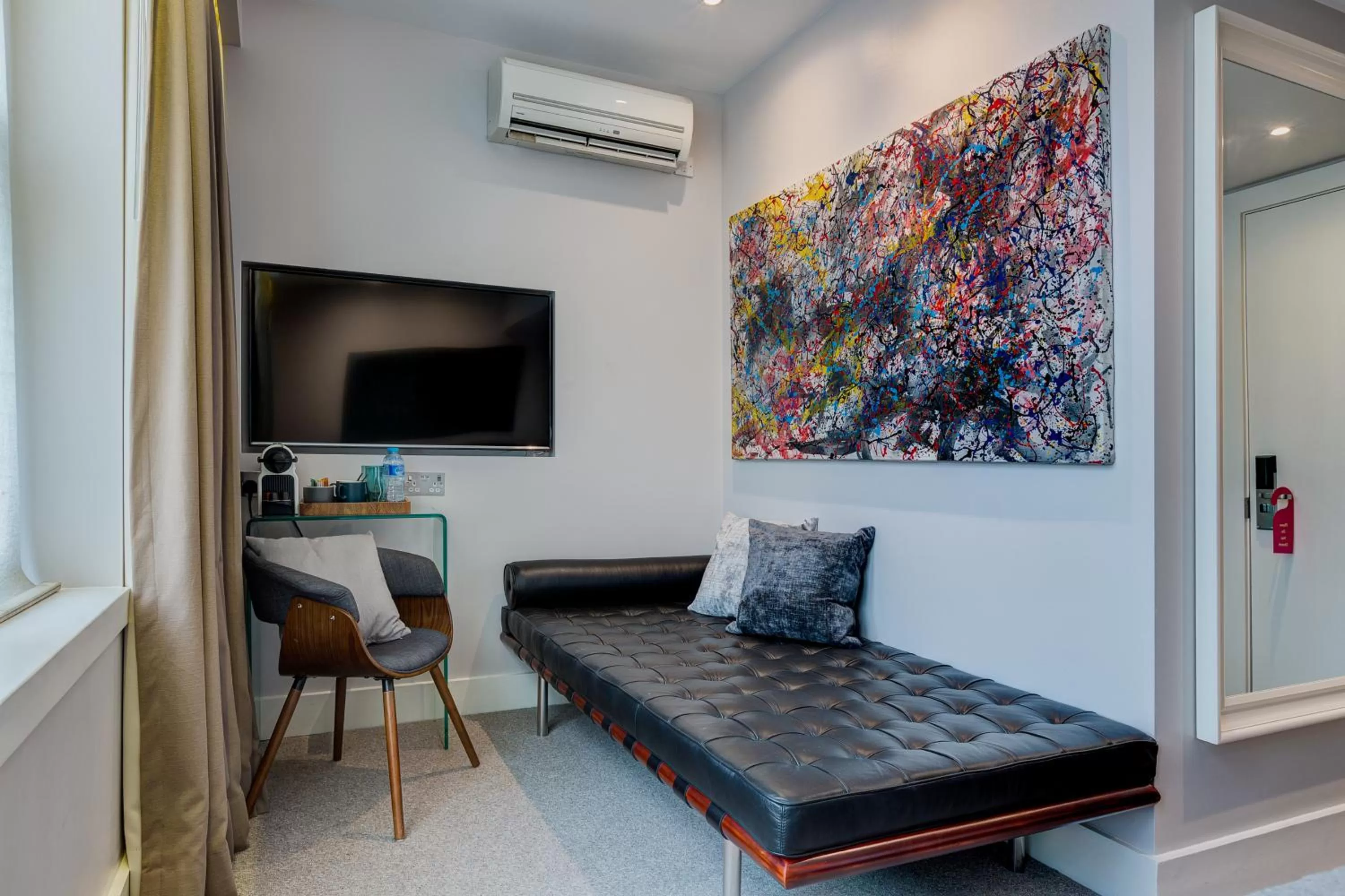 Seating area in Hotel 55