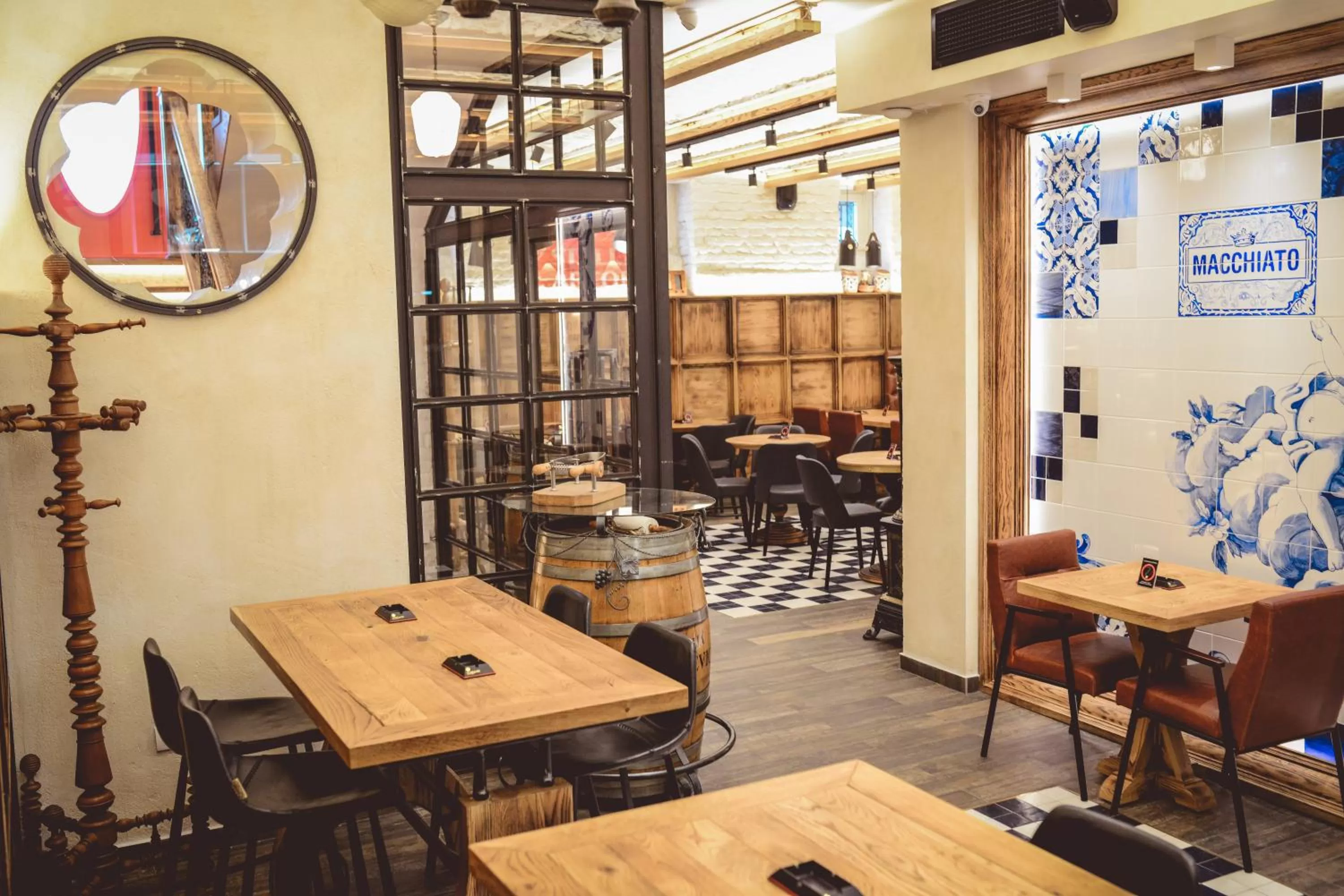 Restaurant/places to eat in Boutique Macchiato House