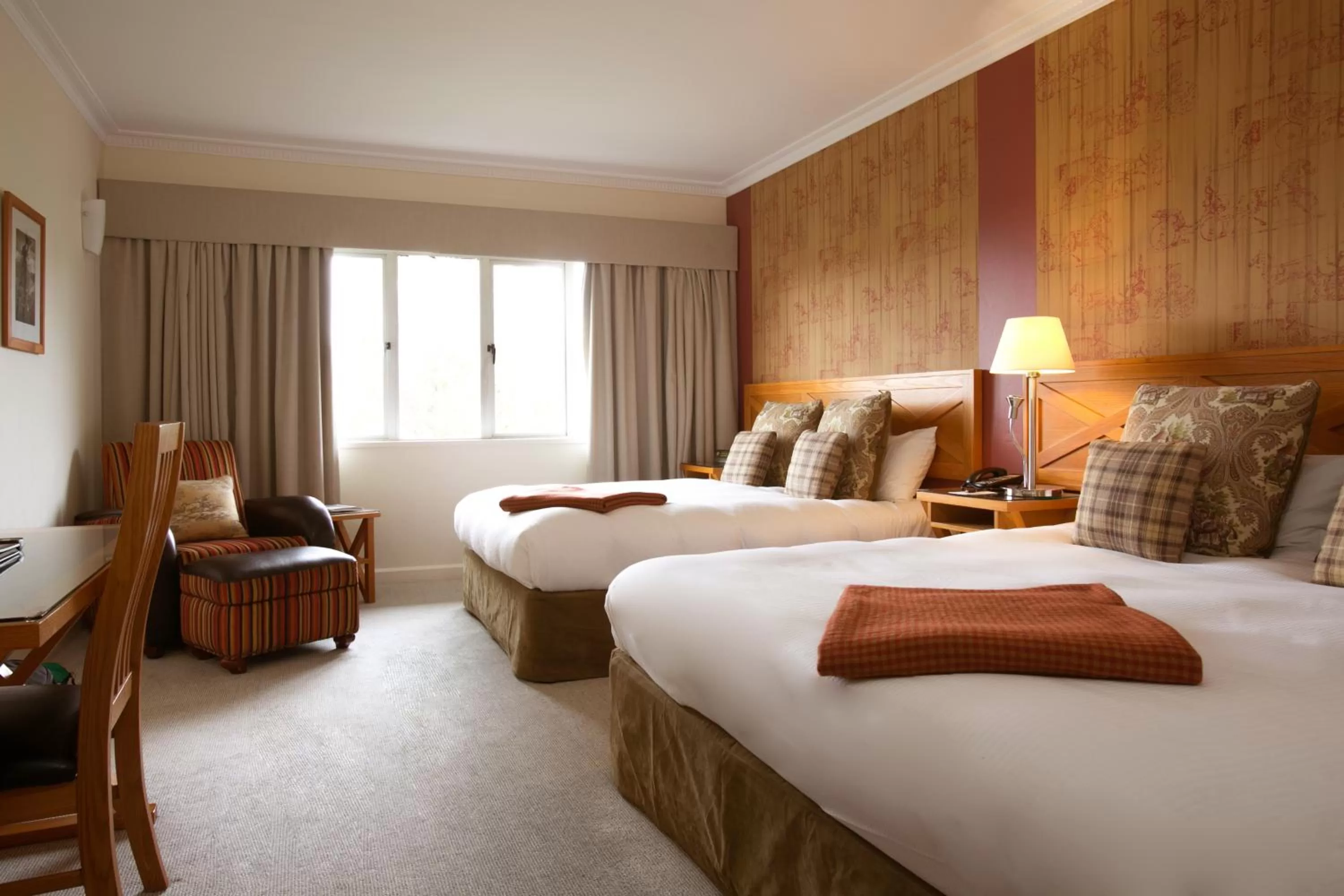 Photo of the whole room, Bed in Fairmont Resort Blue Mountains MGallery Collection