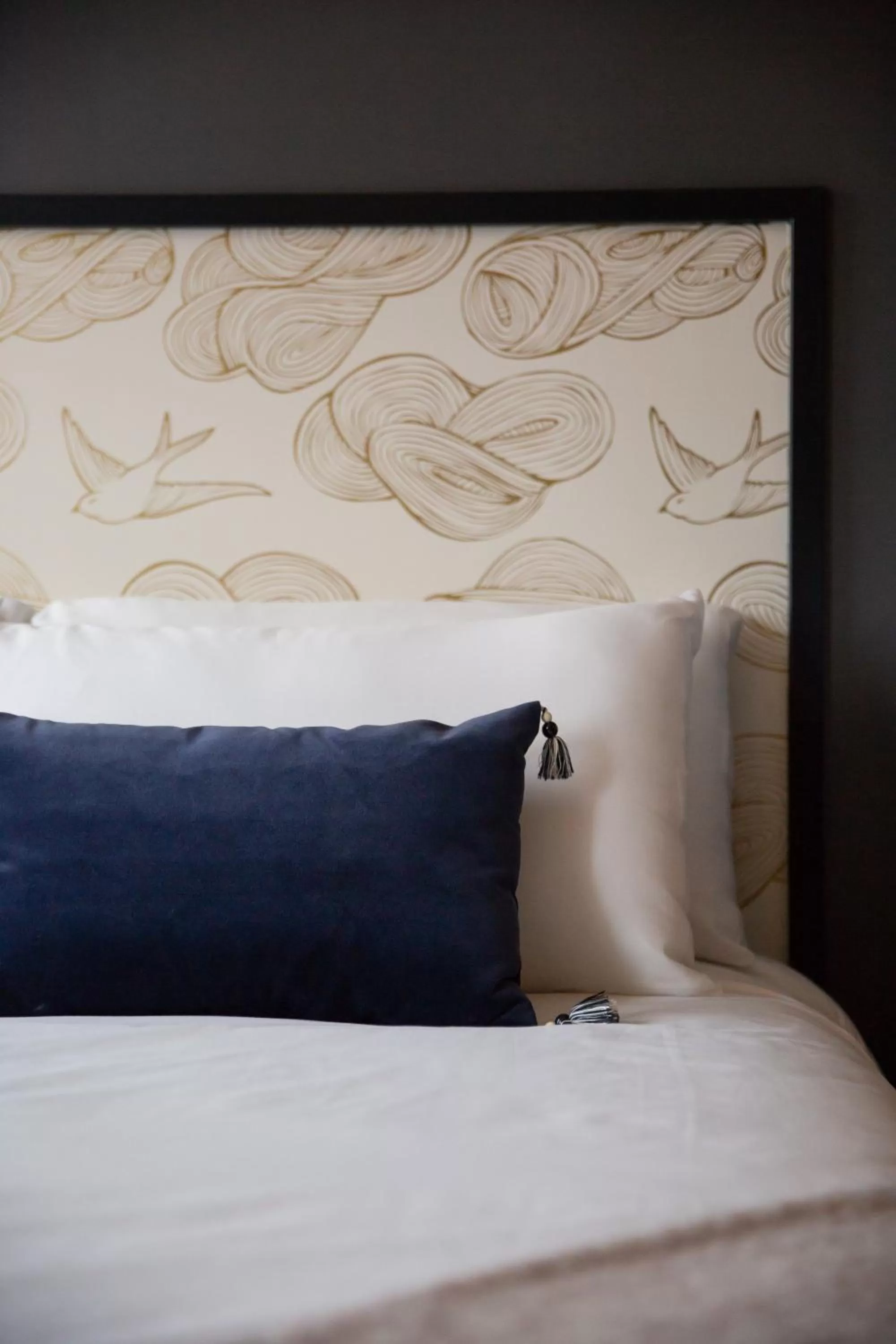 Bed in Atticus Hotel