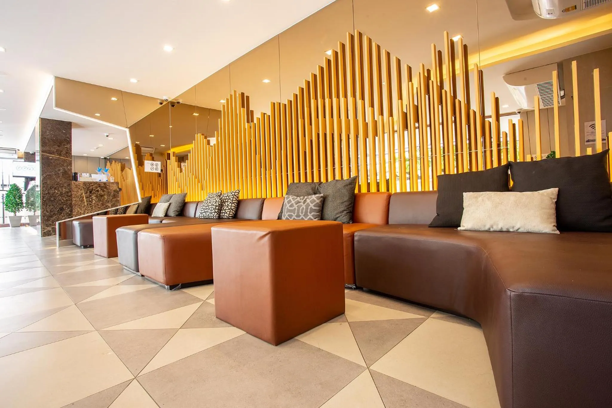 Lobby or reception in Spittze Hotel Pratunam