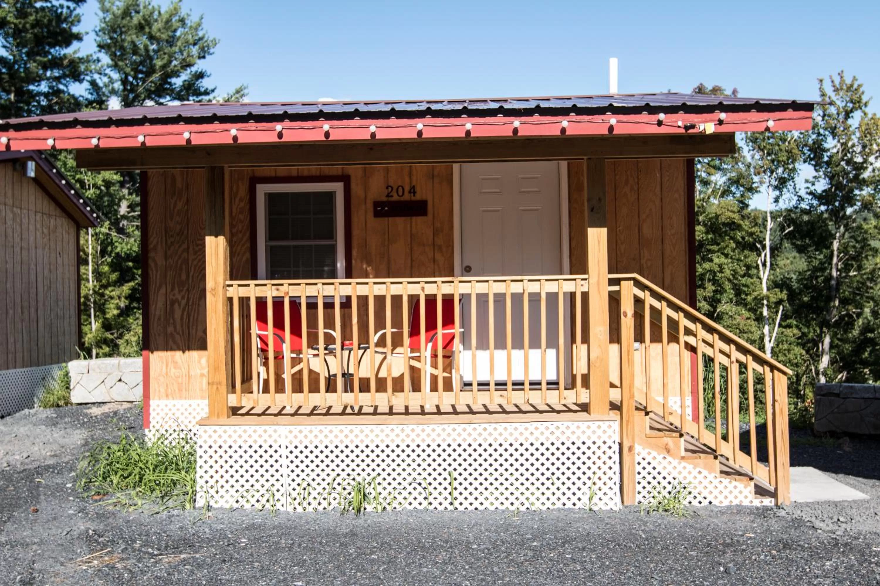 King Hendrick Motel and Suites