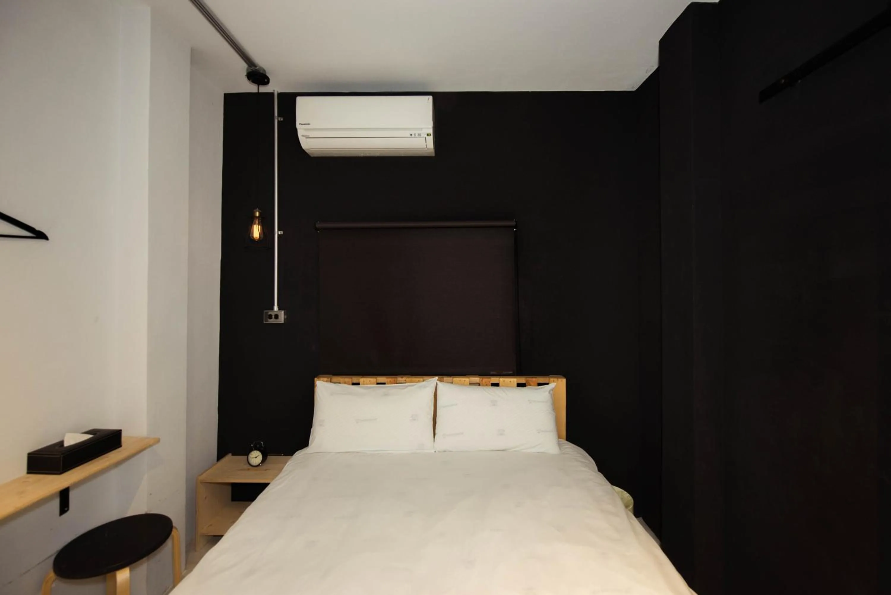 Bed in 被愛咖啡小旅館 Birdeye Garden