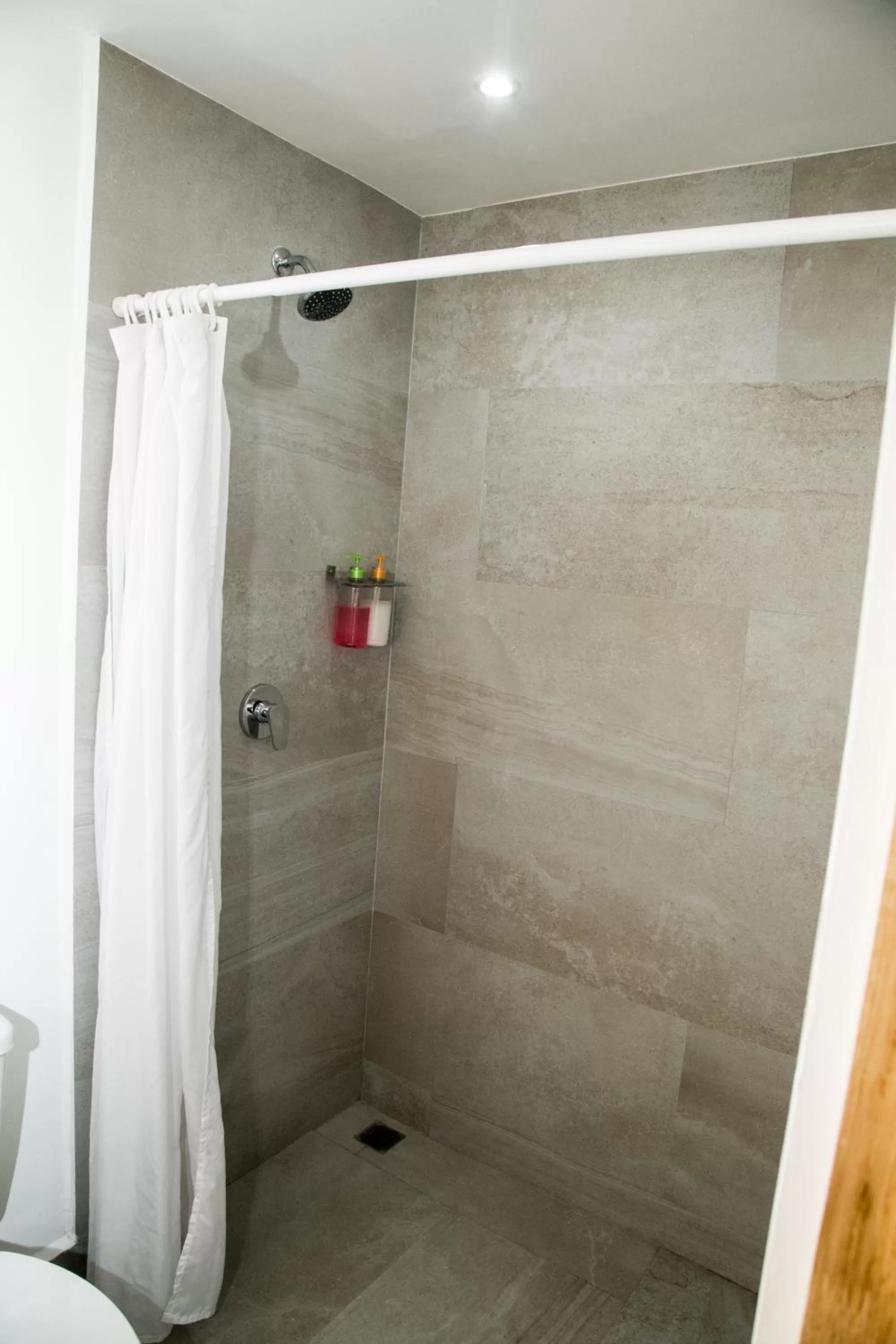 Shower in Booking 500