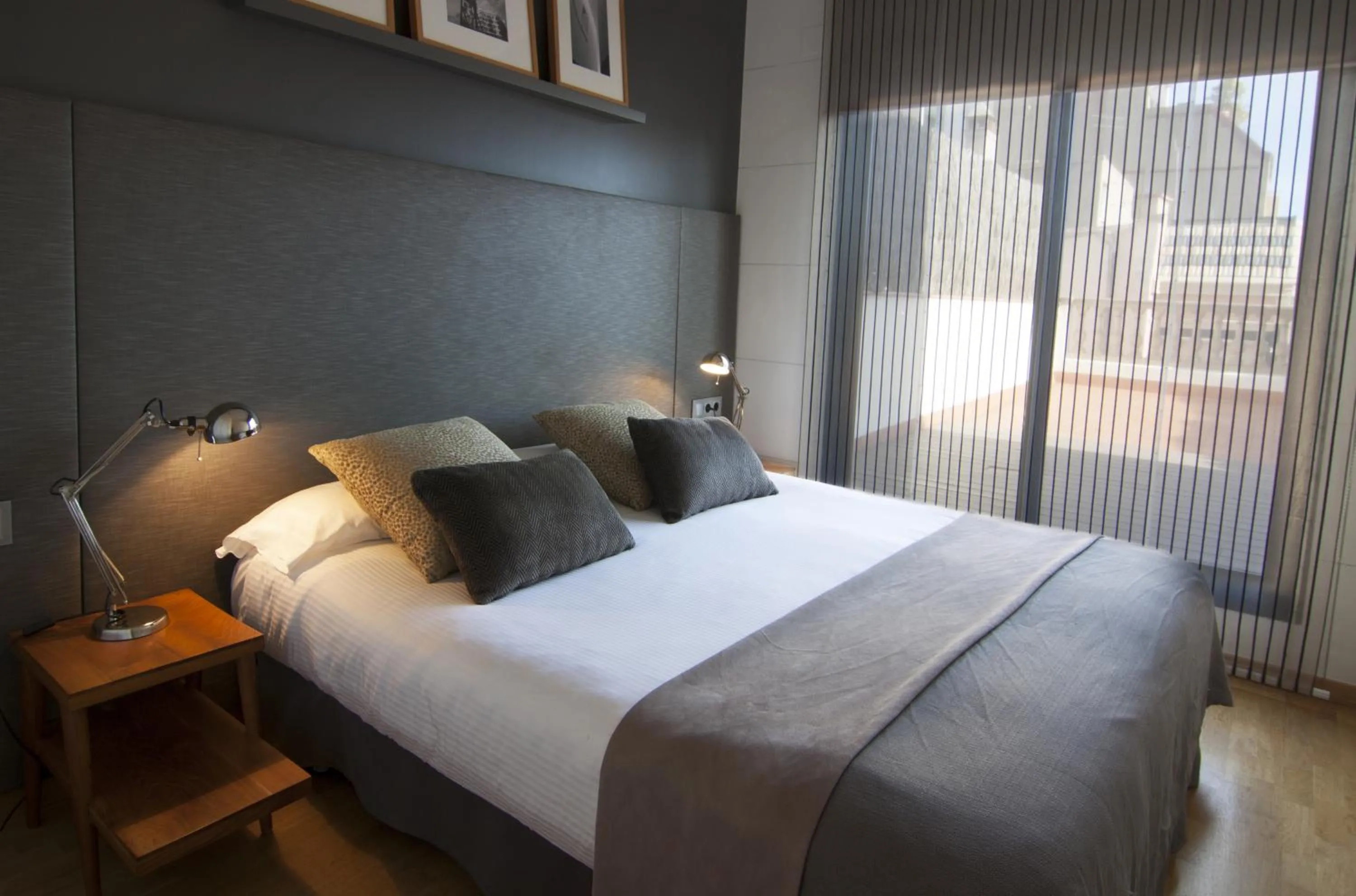 Bedroom, Bed in Apartments Sixtyfour