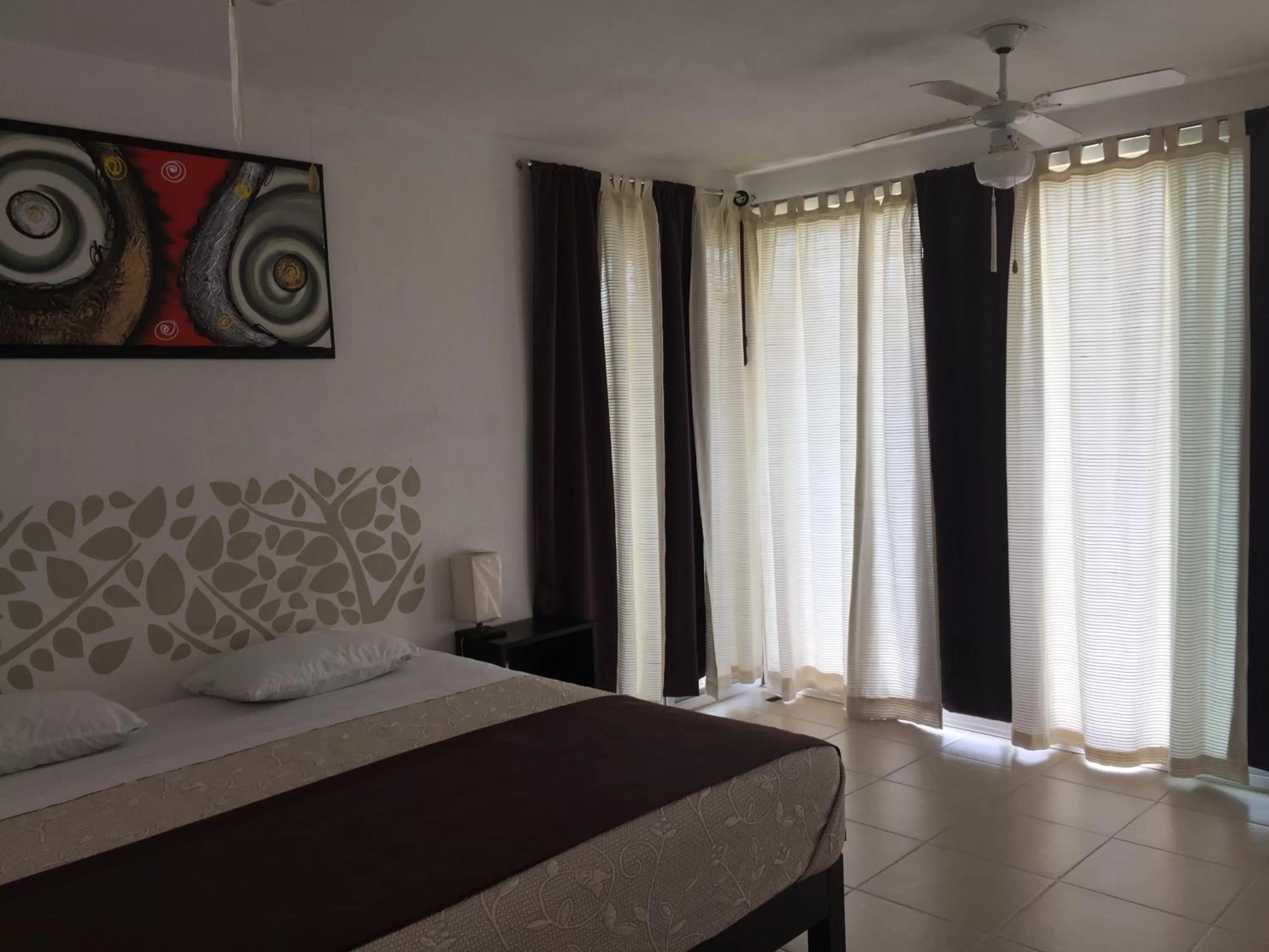 Photo of the whole room, Bed in Quinta Souffle