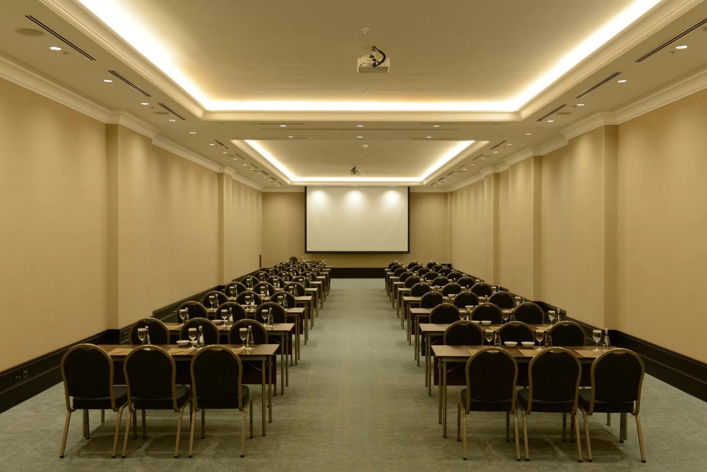 Meeting/conference room in Vialand Palace Hotel