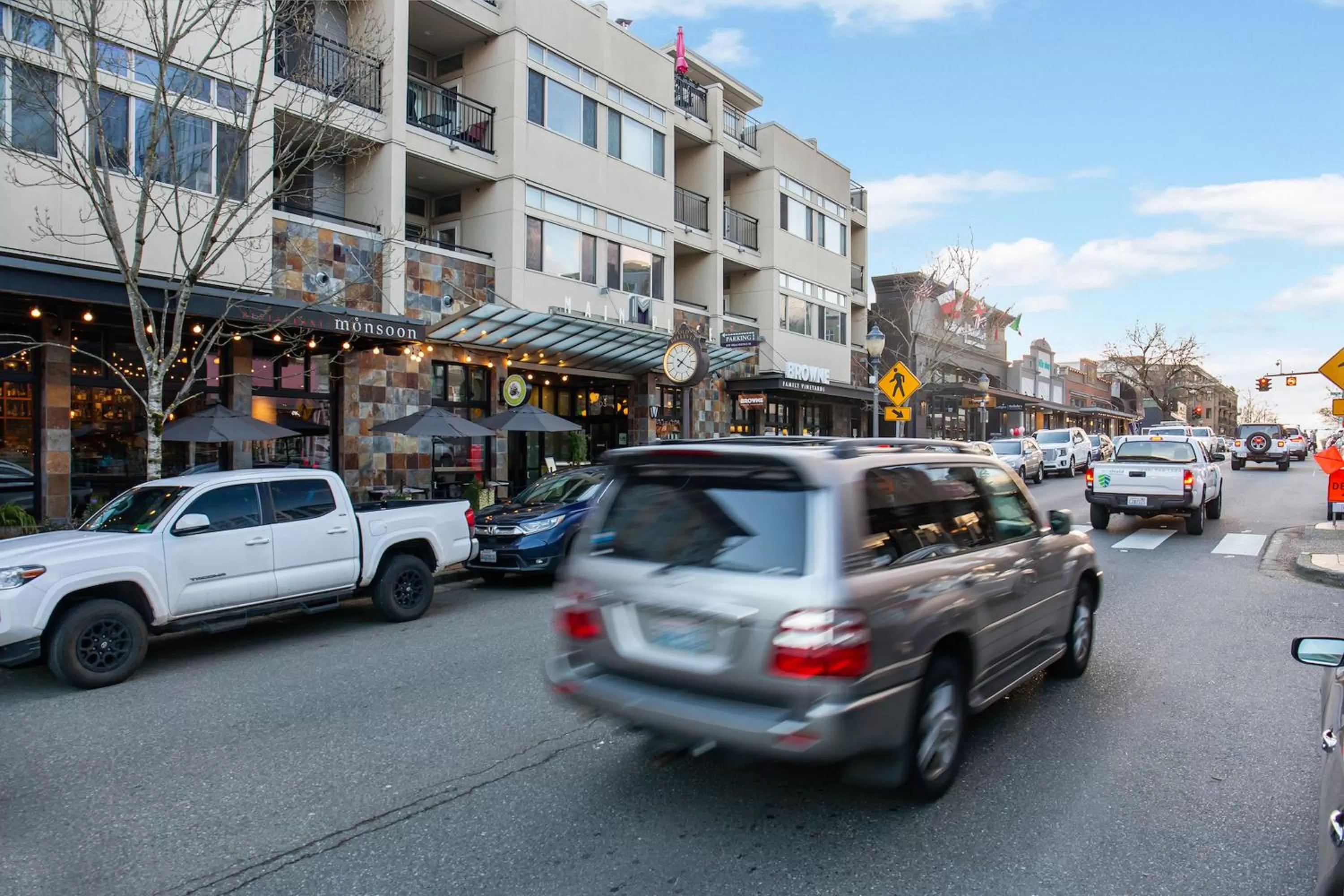 Shopping Area in Kasa Bellevue Seattle