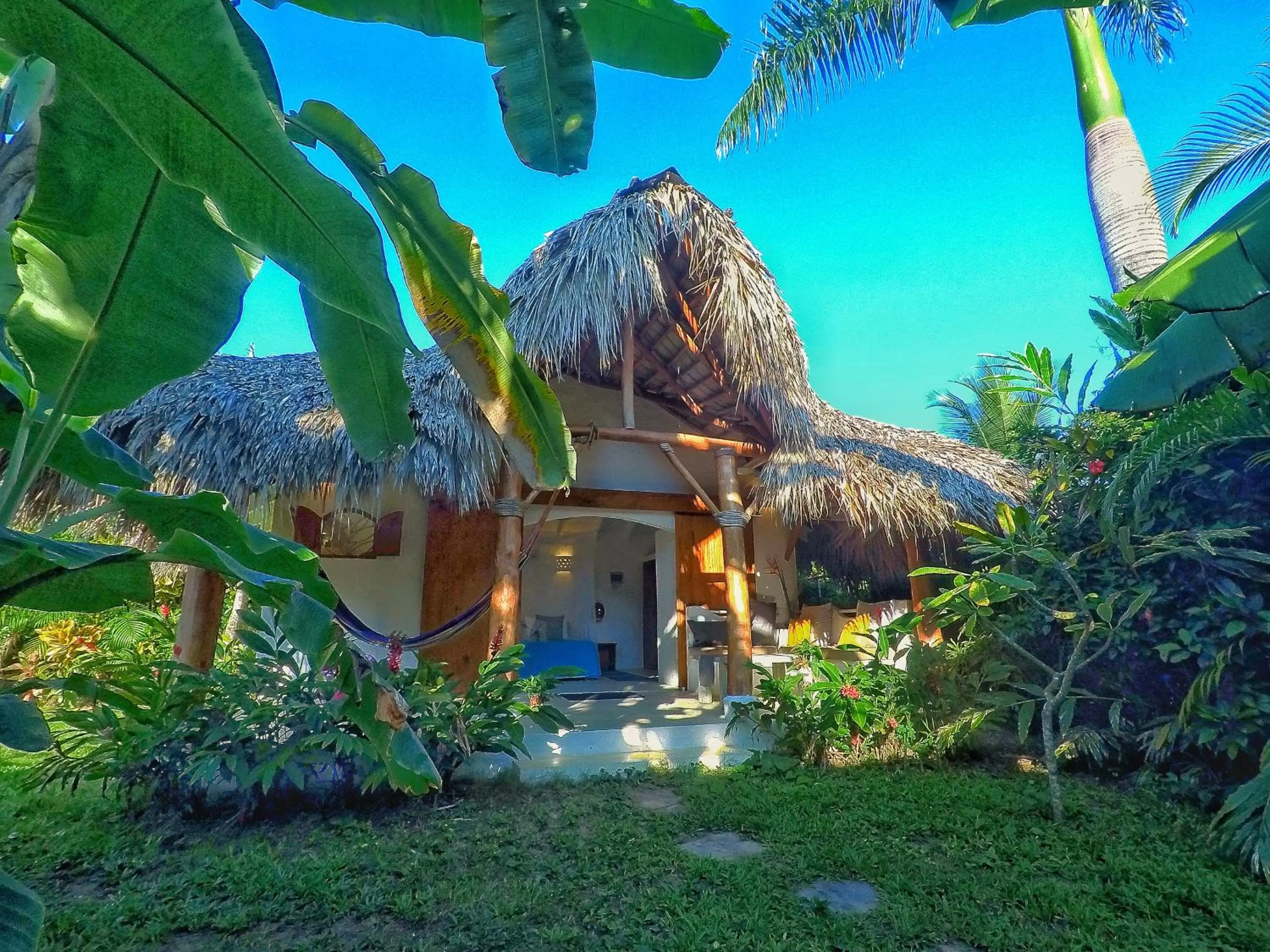 Facade/entrance, Property Building in Casa Picaflor
