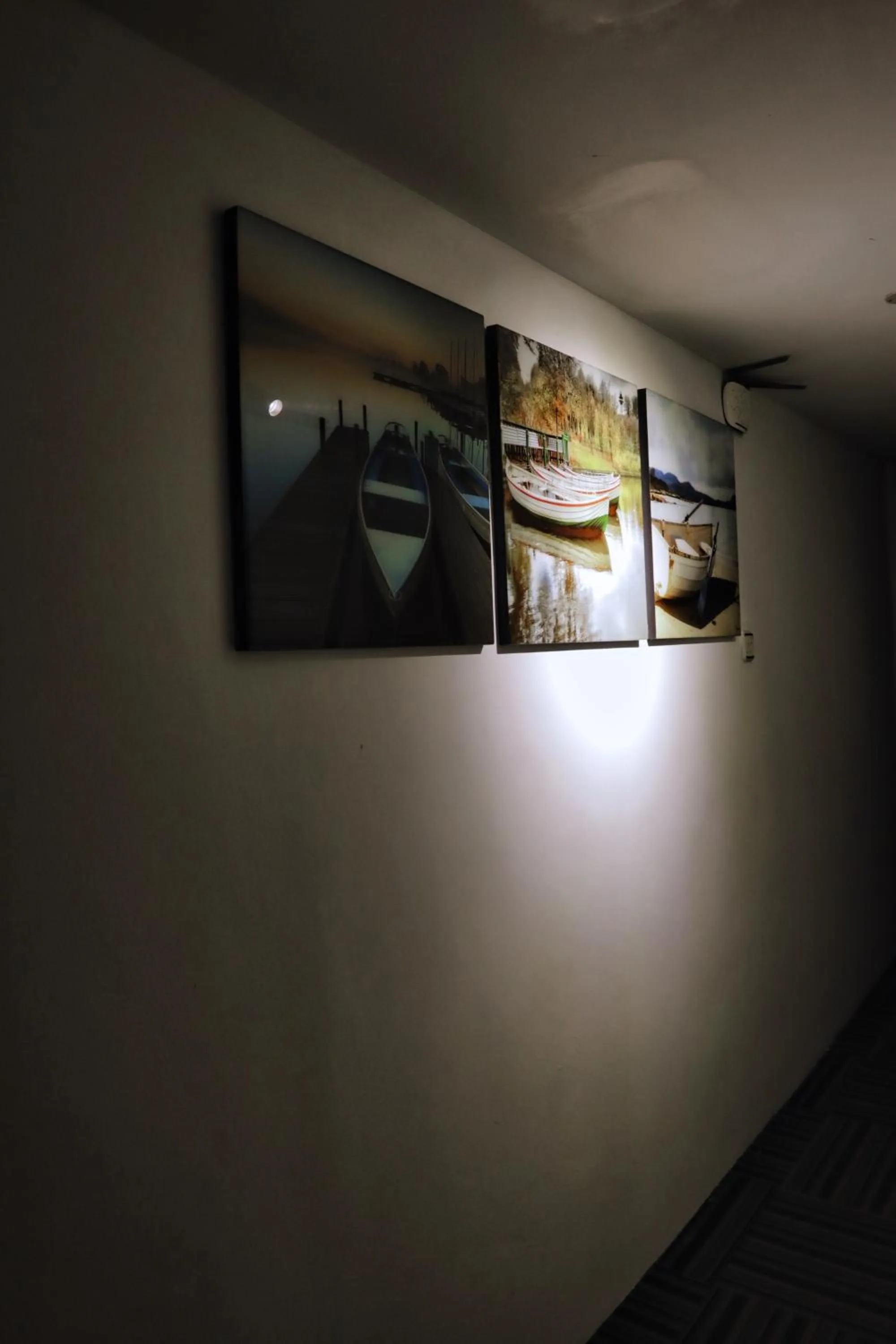 Decorative detail in Rain Forest Hotel