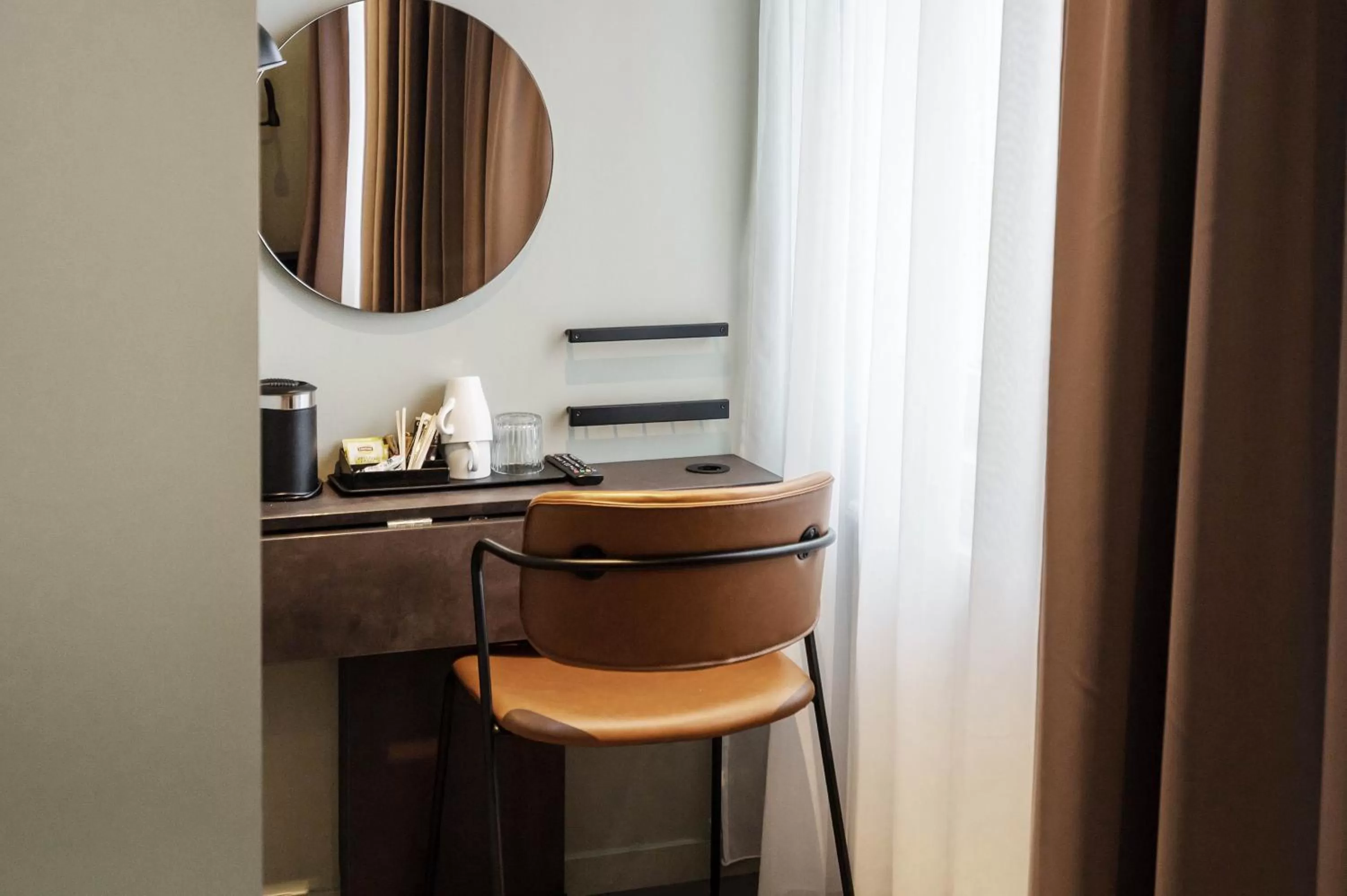 hair dresser in Hotel Point