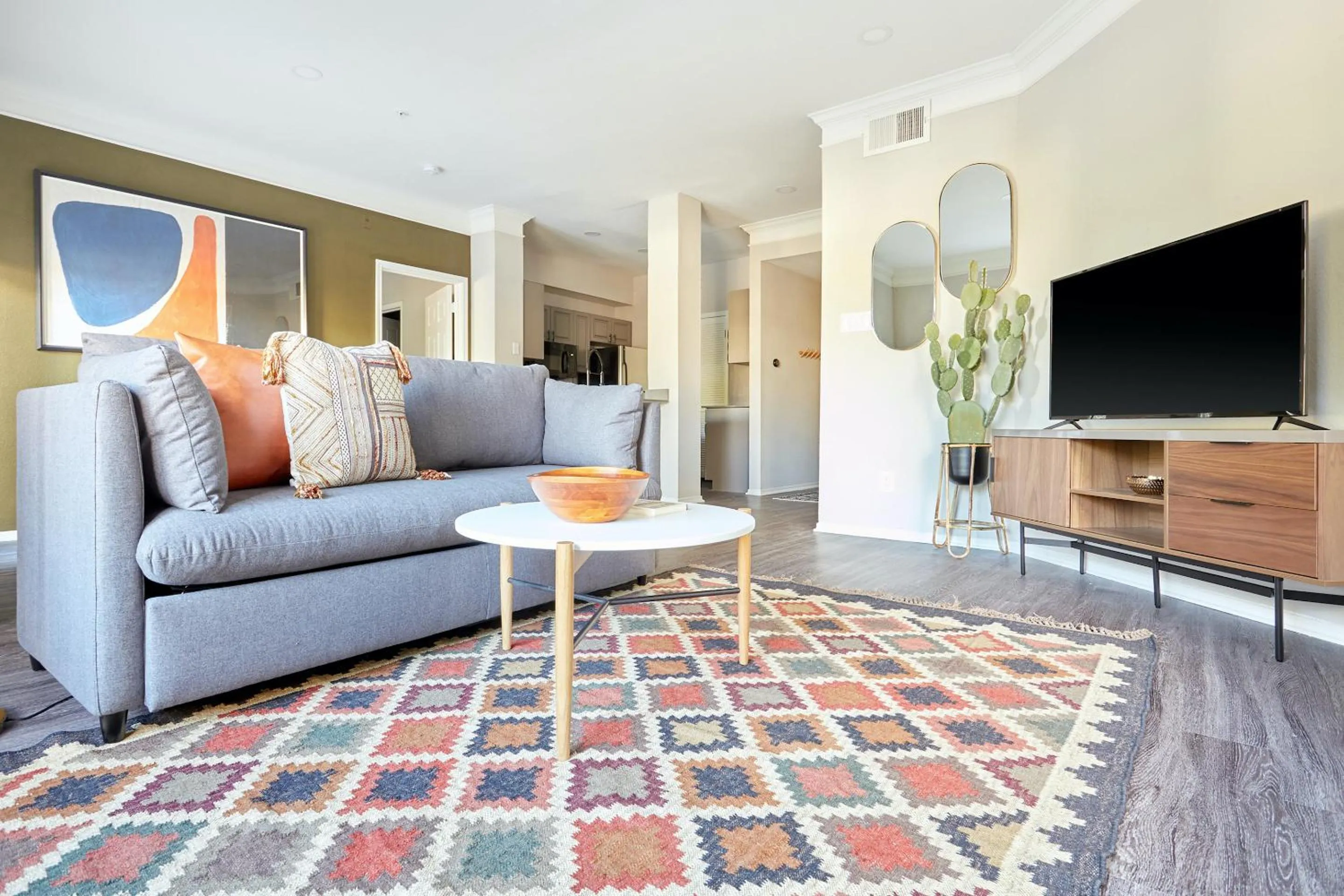 Suite with Balcony in Sonder at South Congress