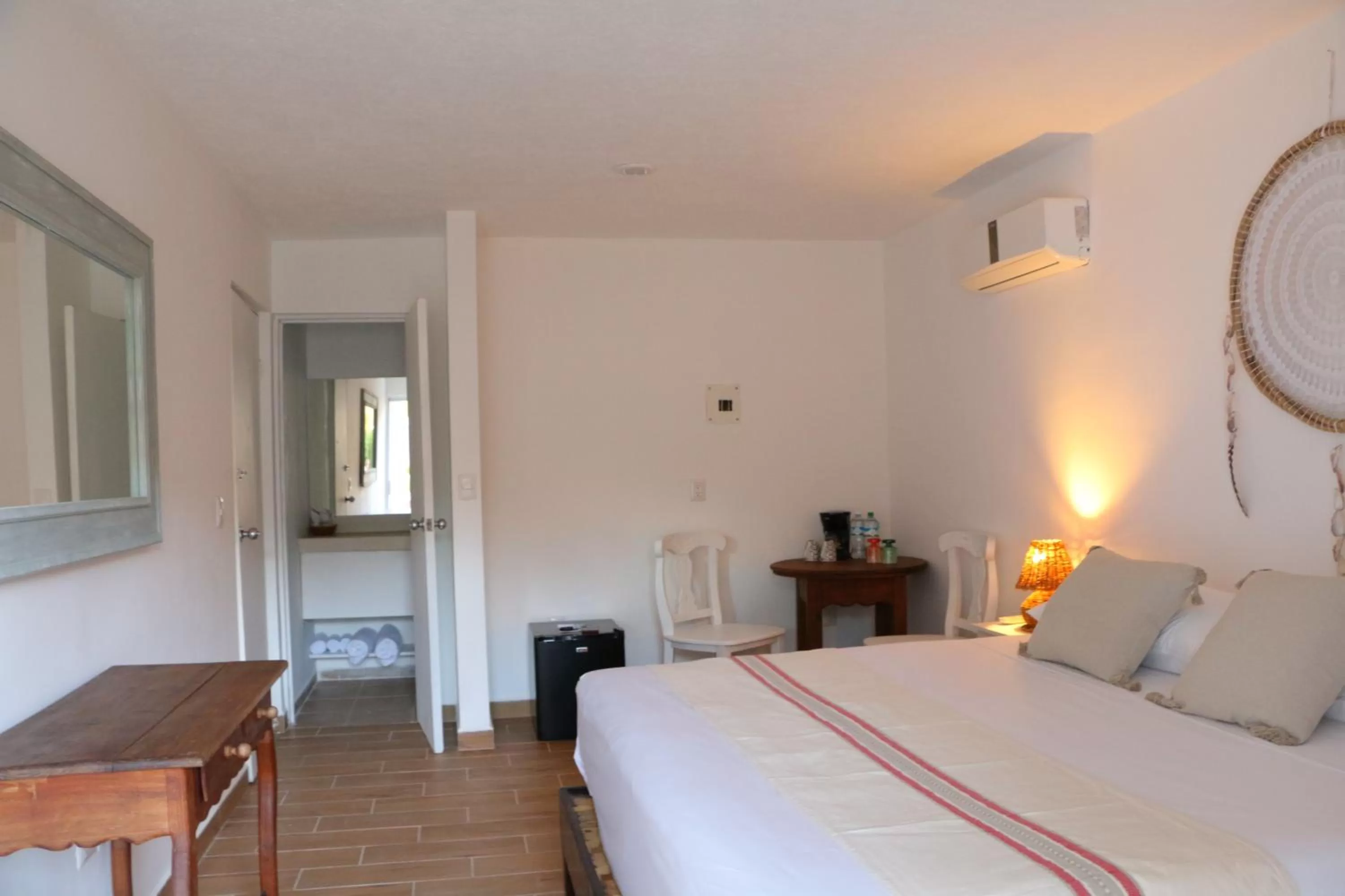 Photo of the whole room, Bed in WishTulum