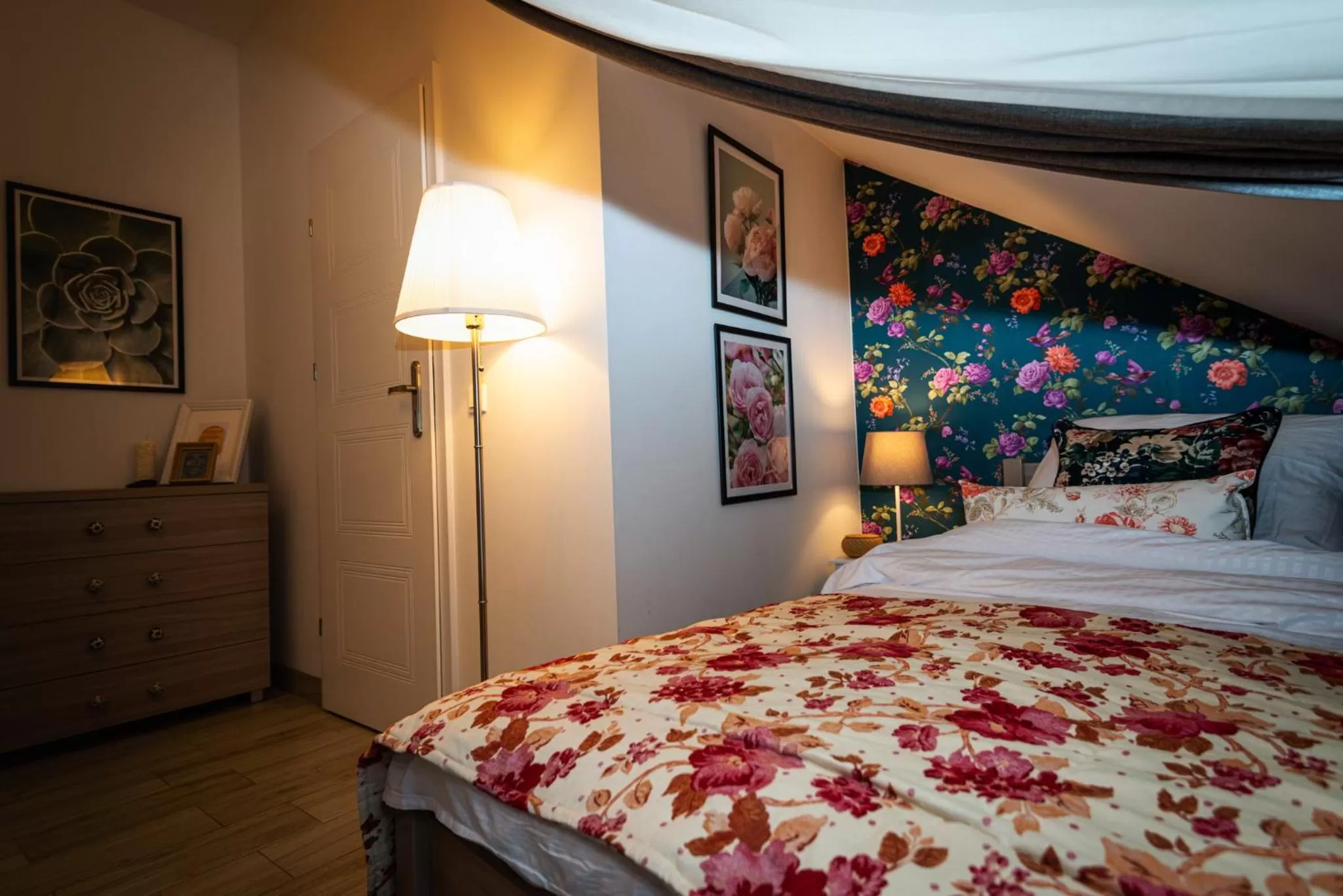 Bed in Pokoje w Starej Karczmie - by Upstairs