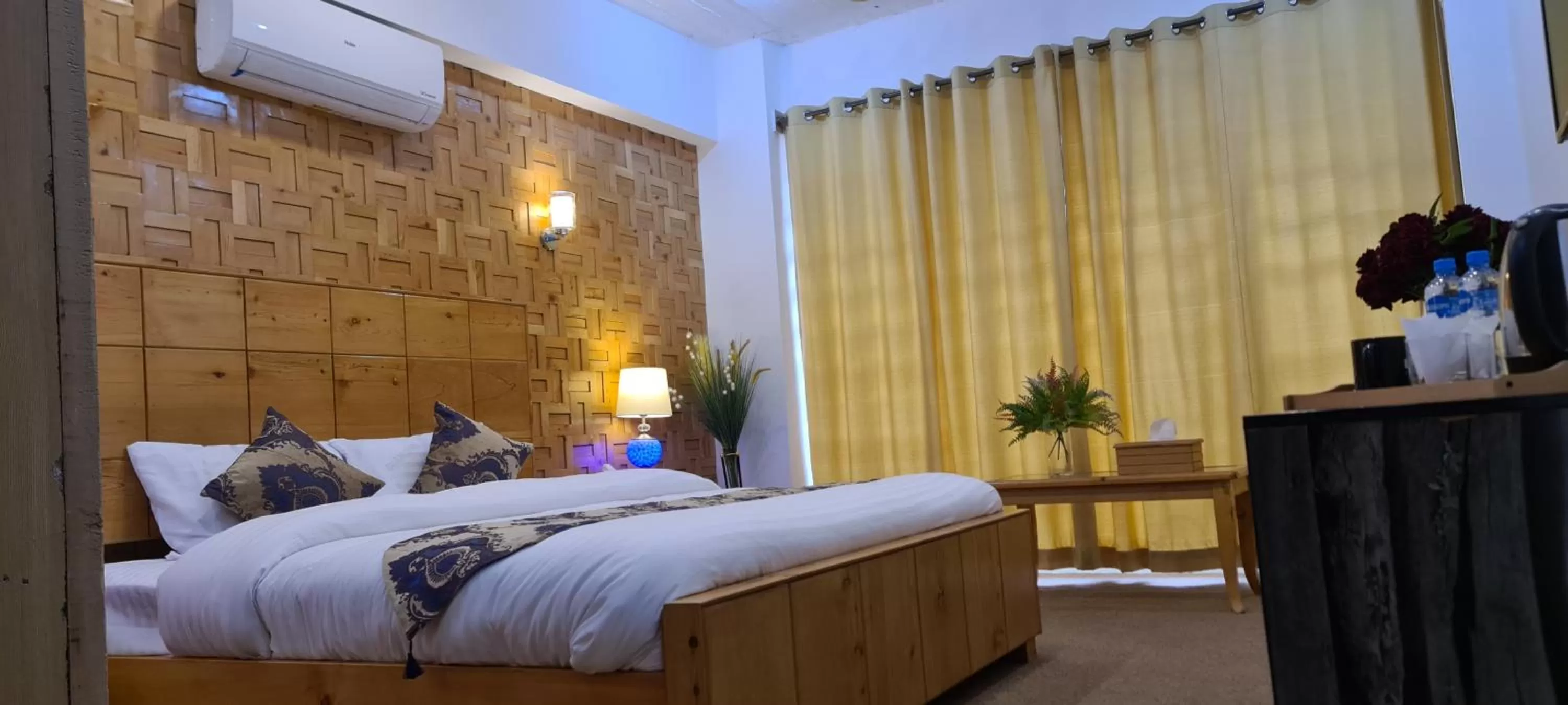 Photo of the whole room in Indus Lodges Gilgit