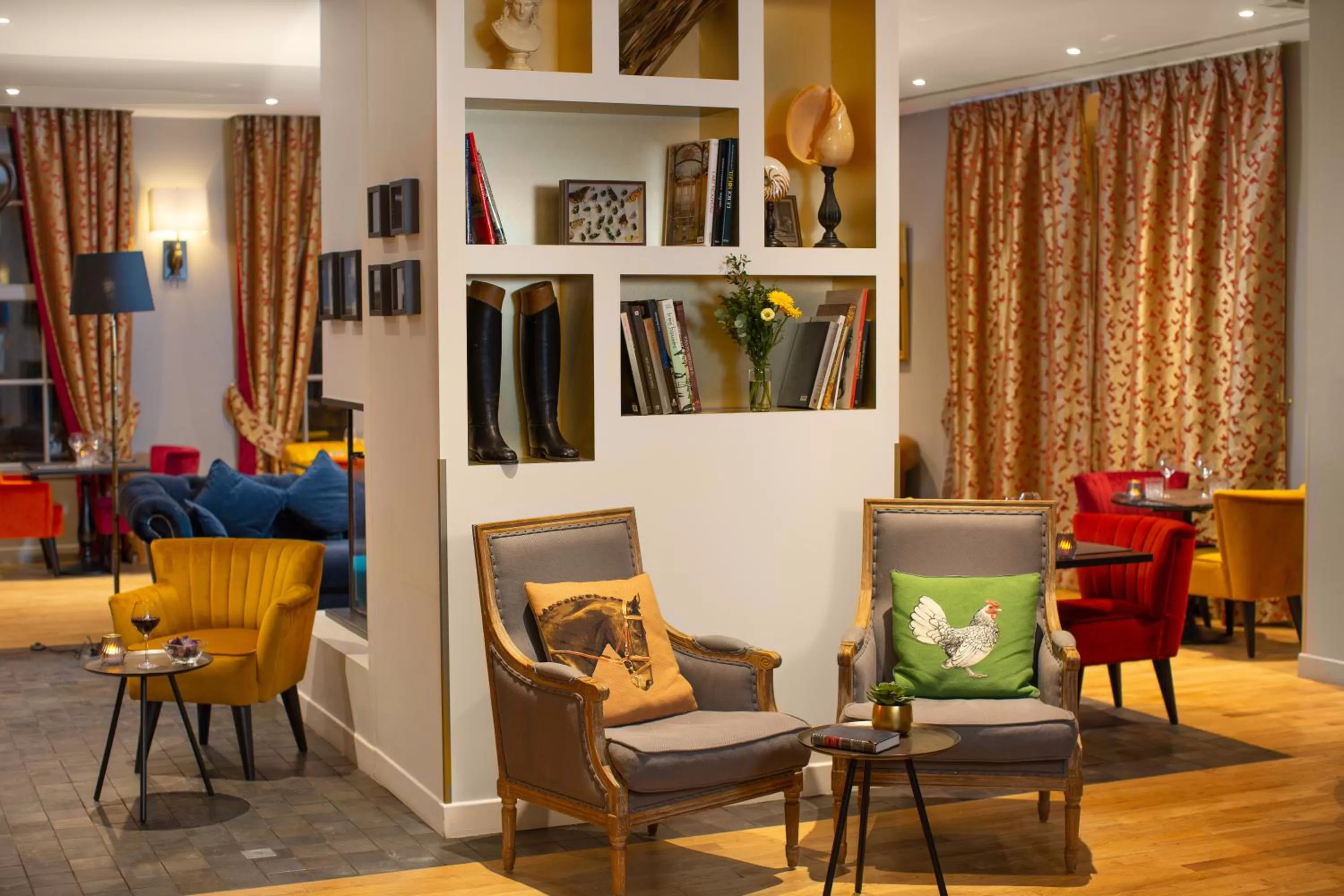 Living room in Mercure Rambouillet Relays Du Château