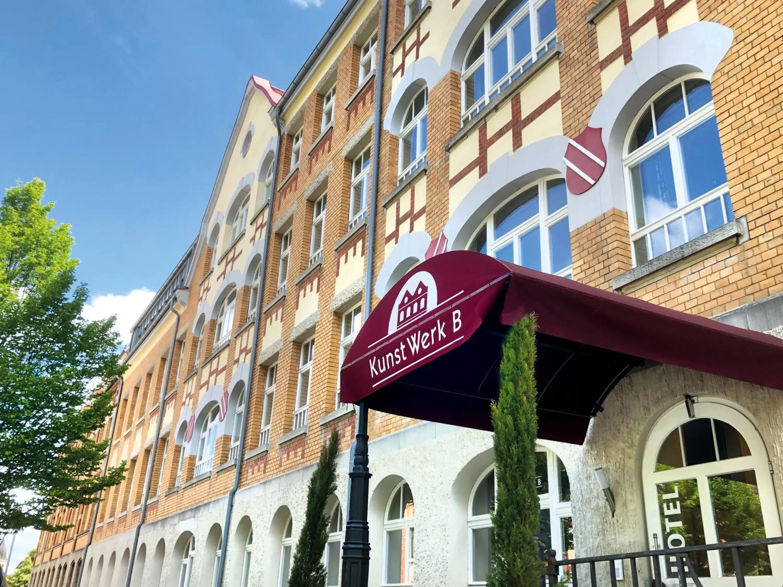 Property building in KunstWerk B