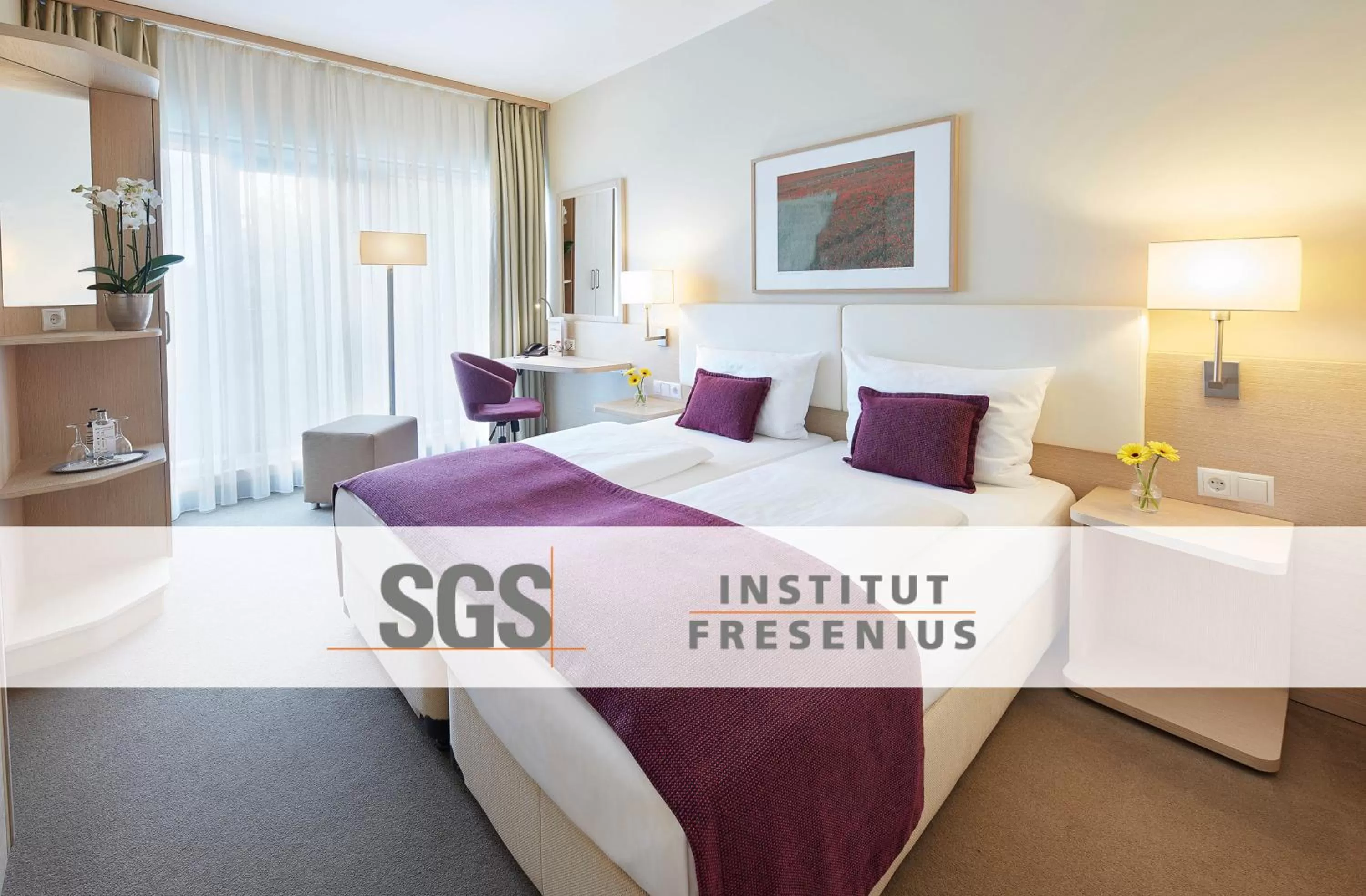 Logo/Certificate/Sign, Bed in GHOTEL hotel & living Koblenz