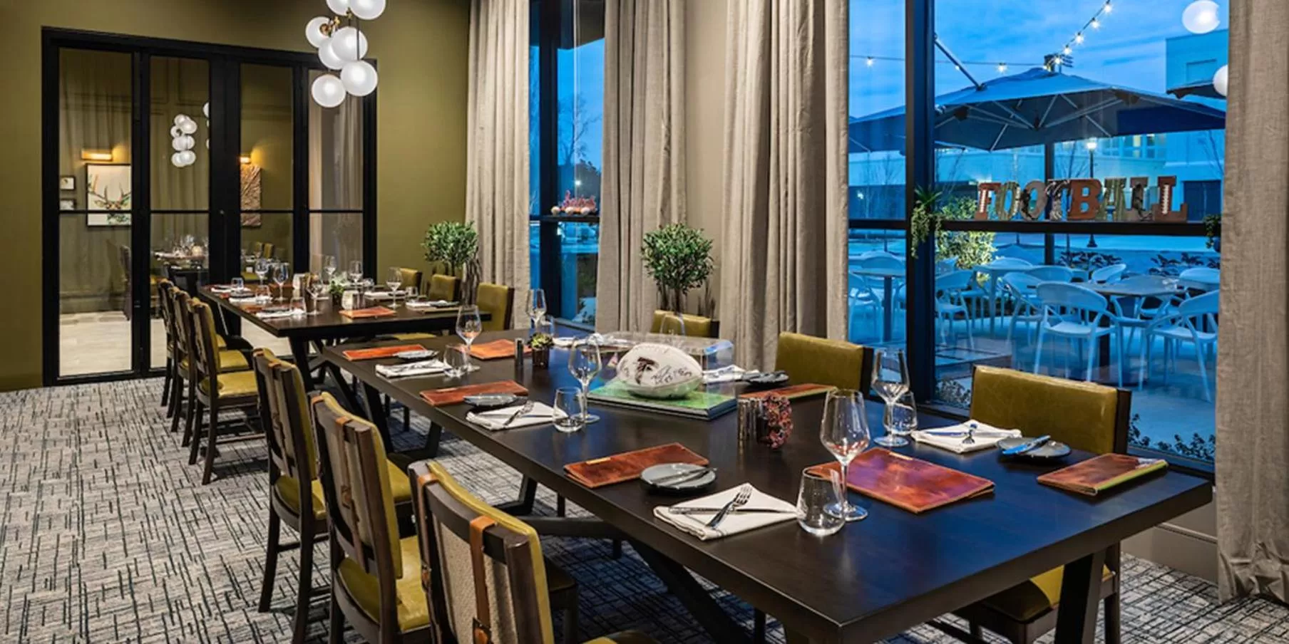 Restaurant/places to eat in Crowne Plaza North Augusta, by IHG