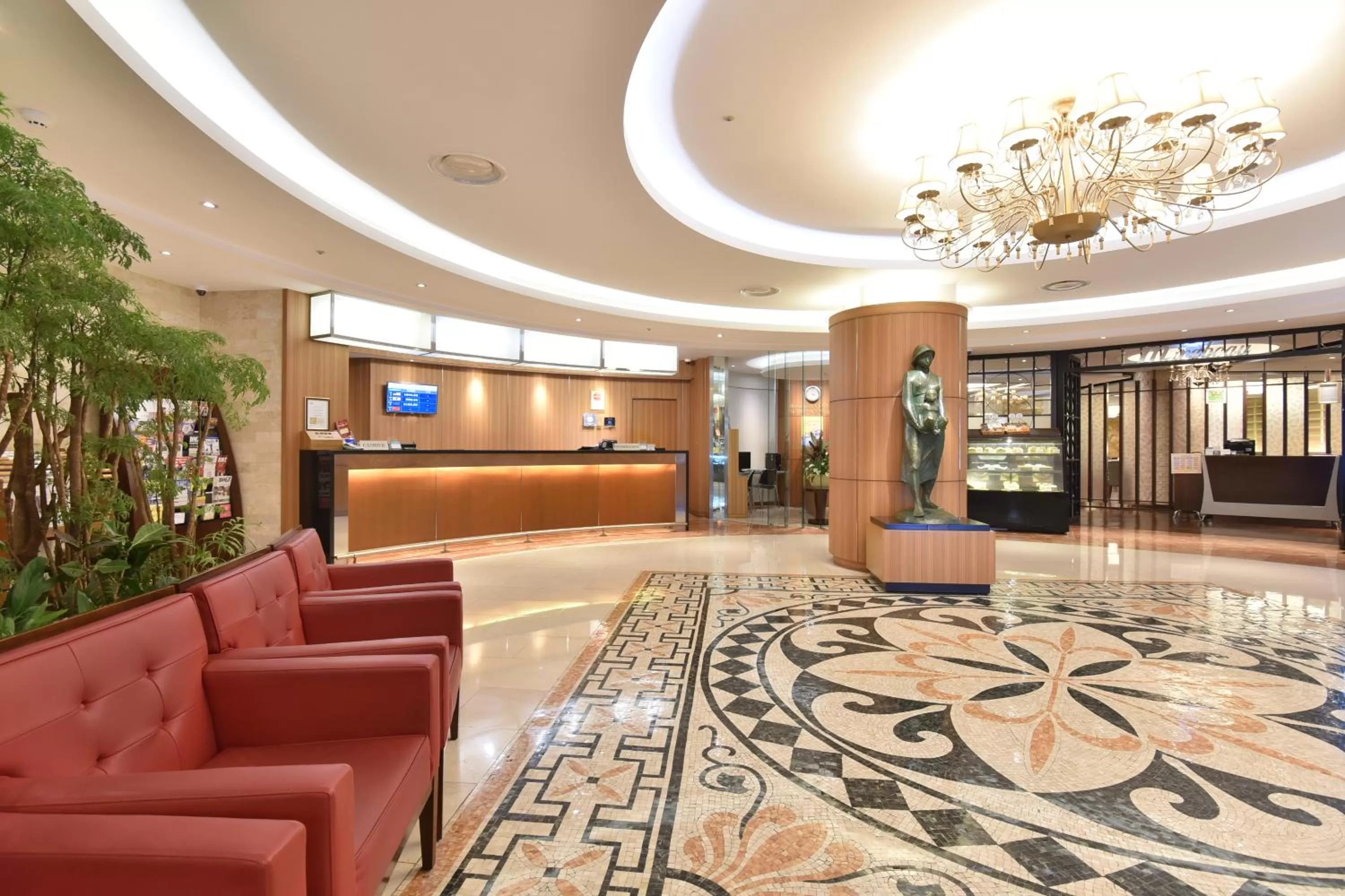 Lobby or reception in Pacific Hotel