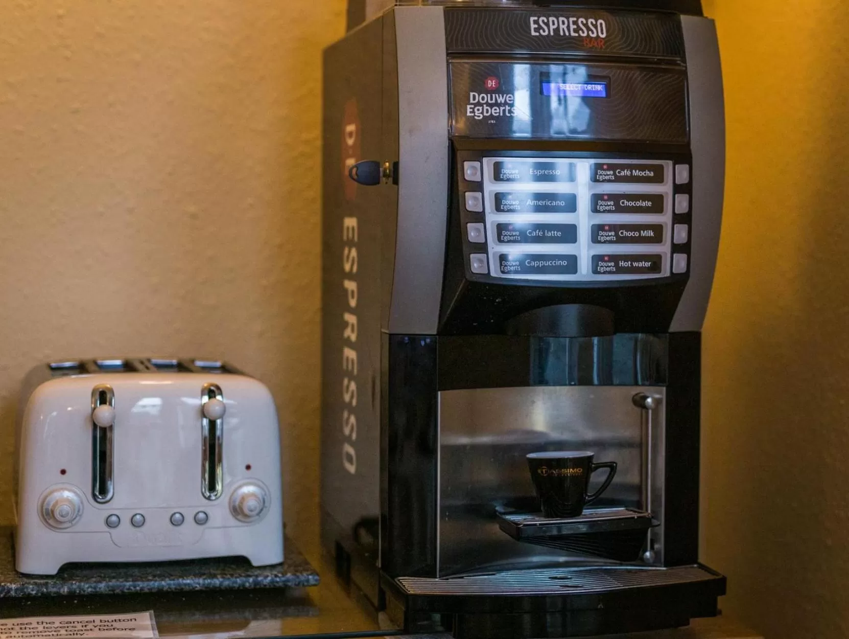 Breakfast in Portland House