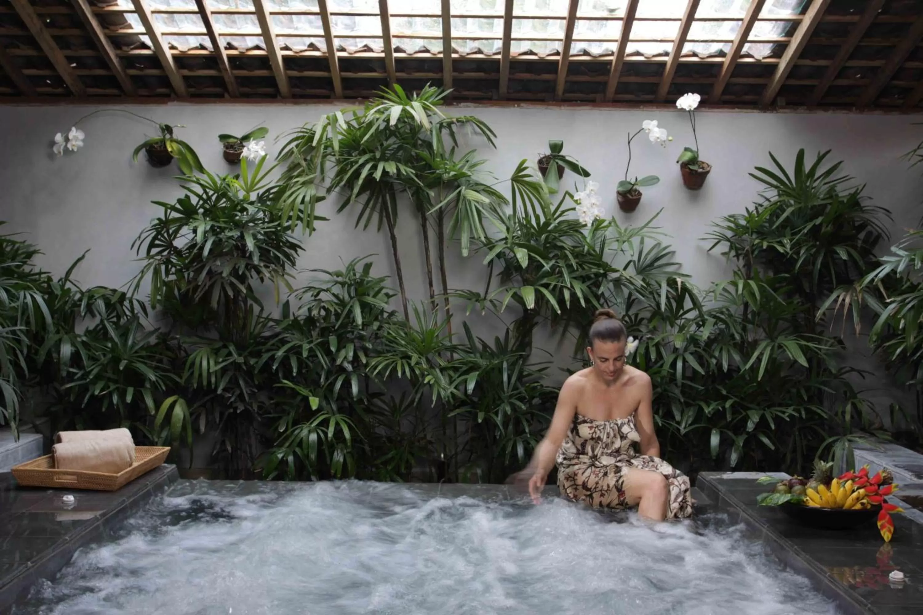 Swimming pool in D'omah Yogya Hotel