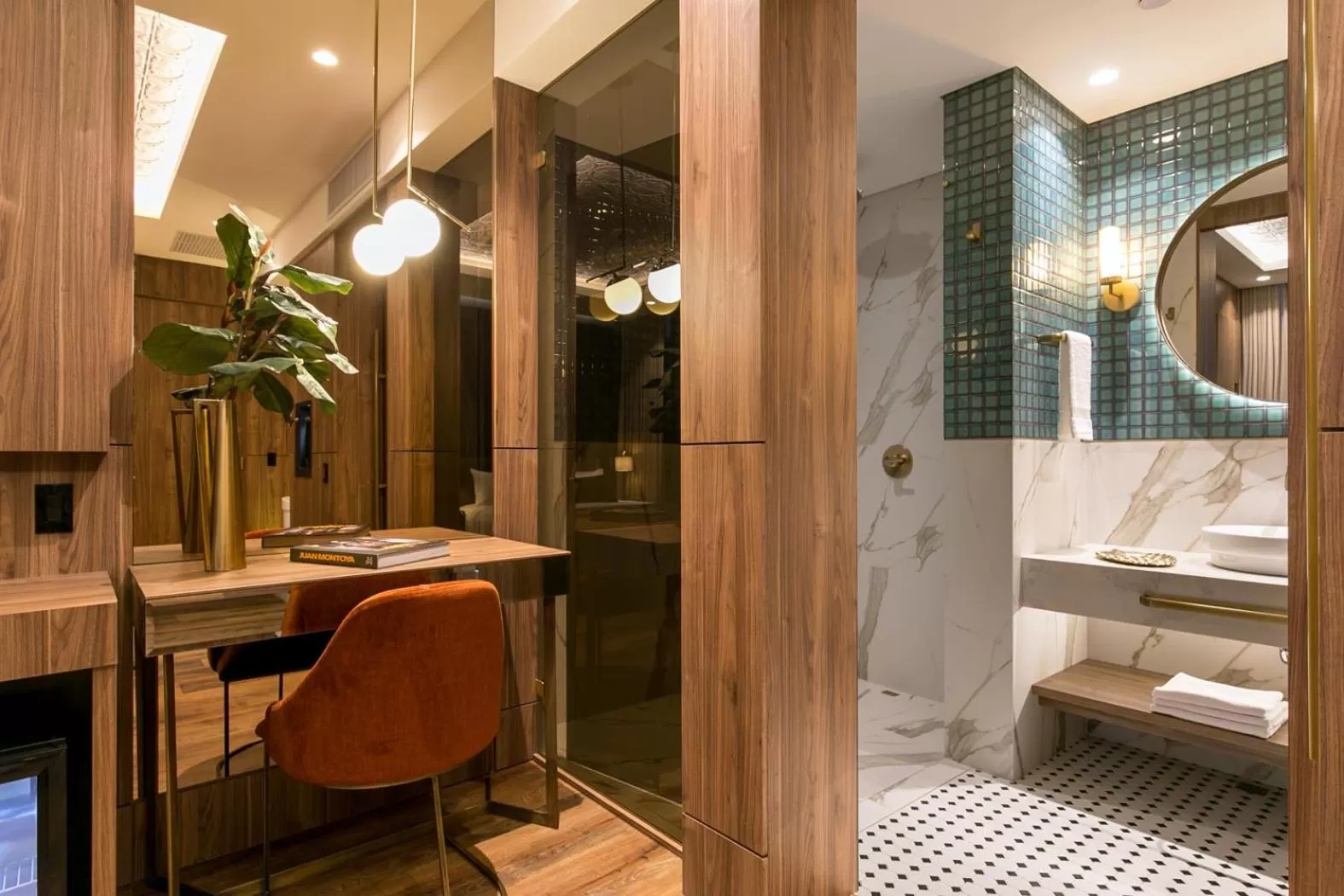 Bathroom, Bed in Hotel Marquee Medellín