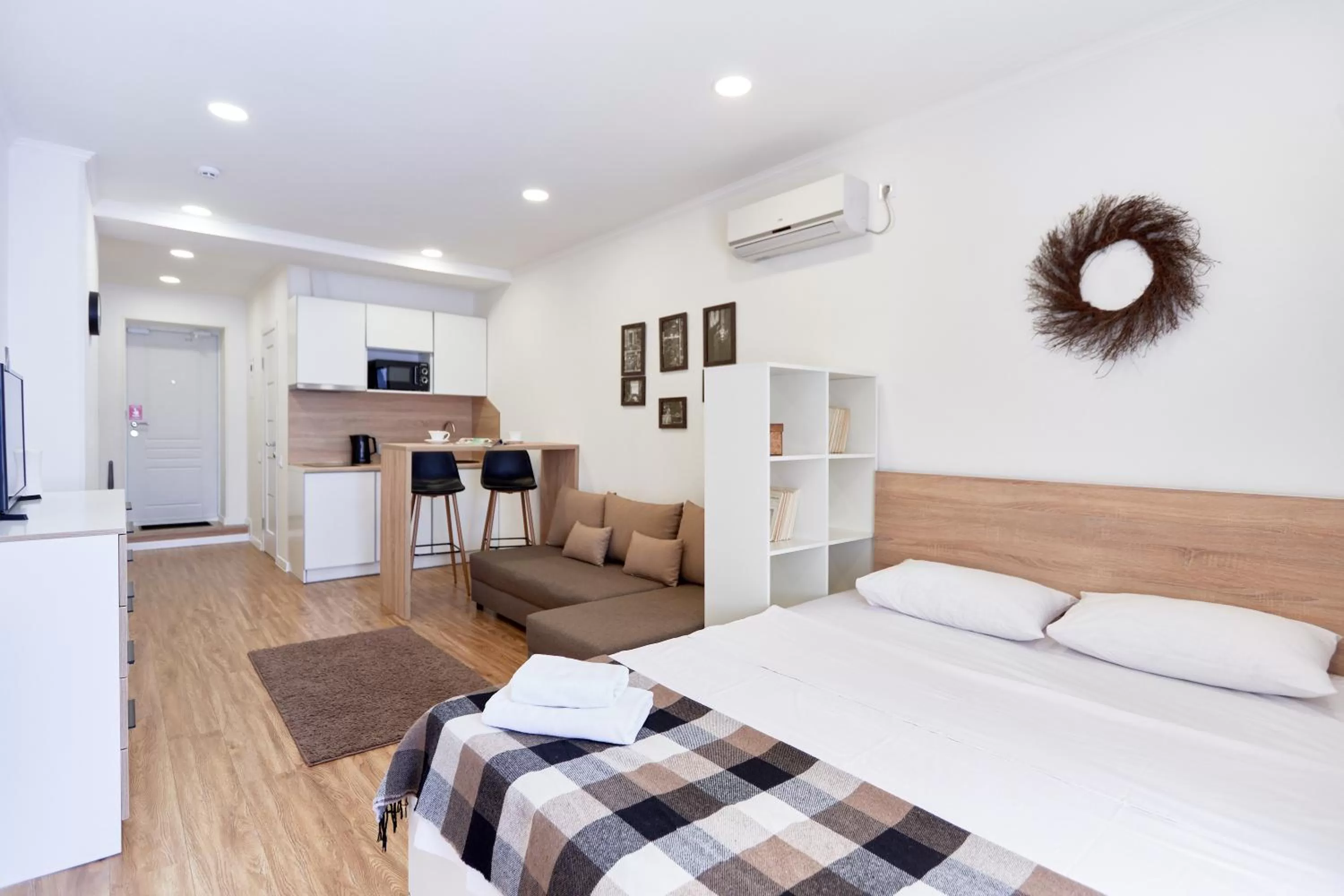 Photo of the whole room, Bed in Nordian