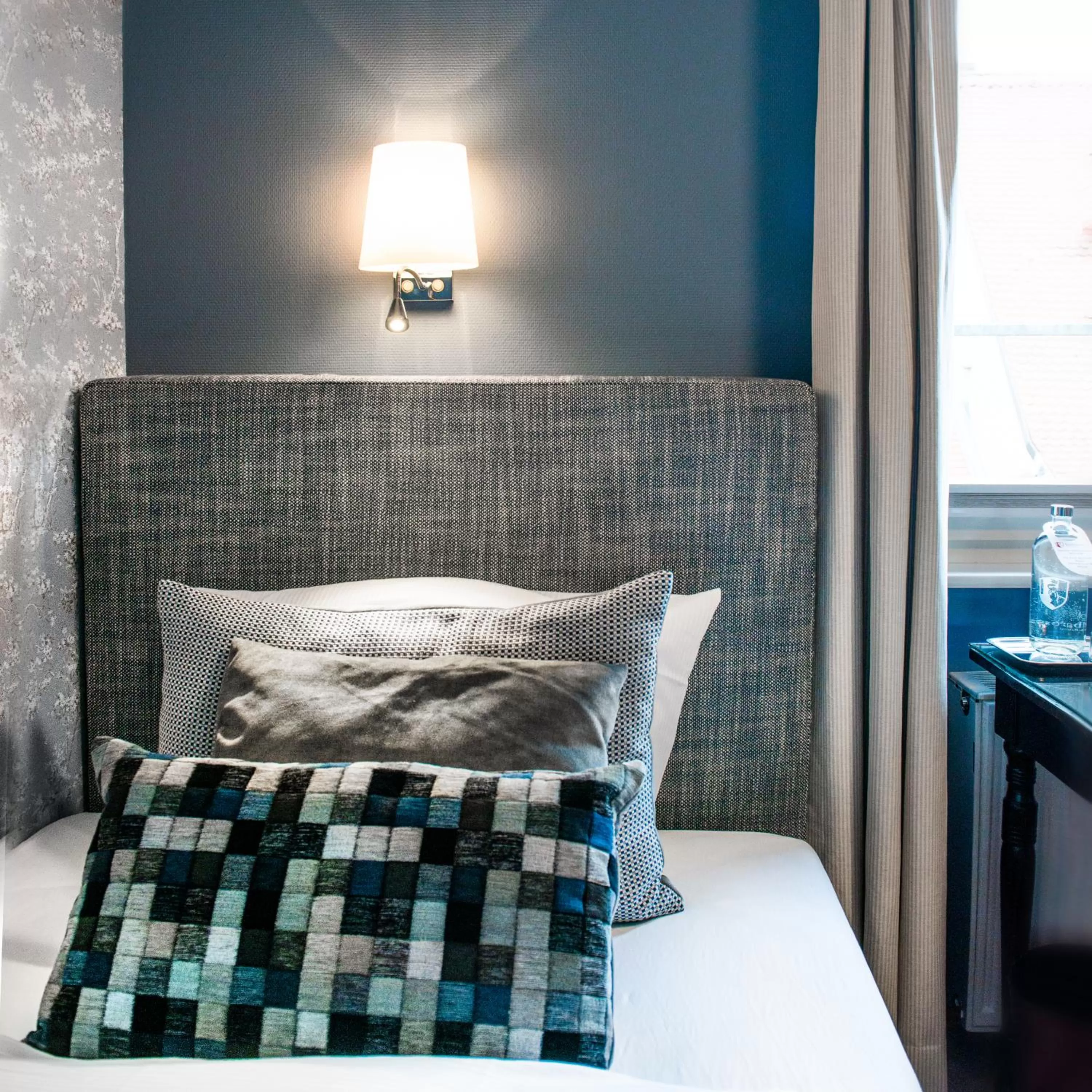 Photo of the whole room, Bed in Romantik Hotel Barbarossa