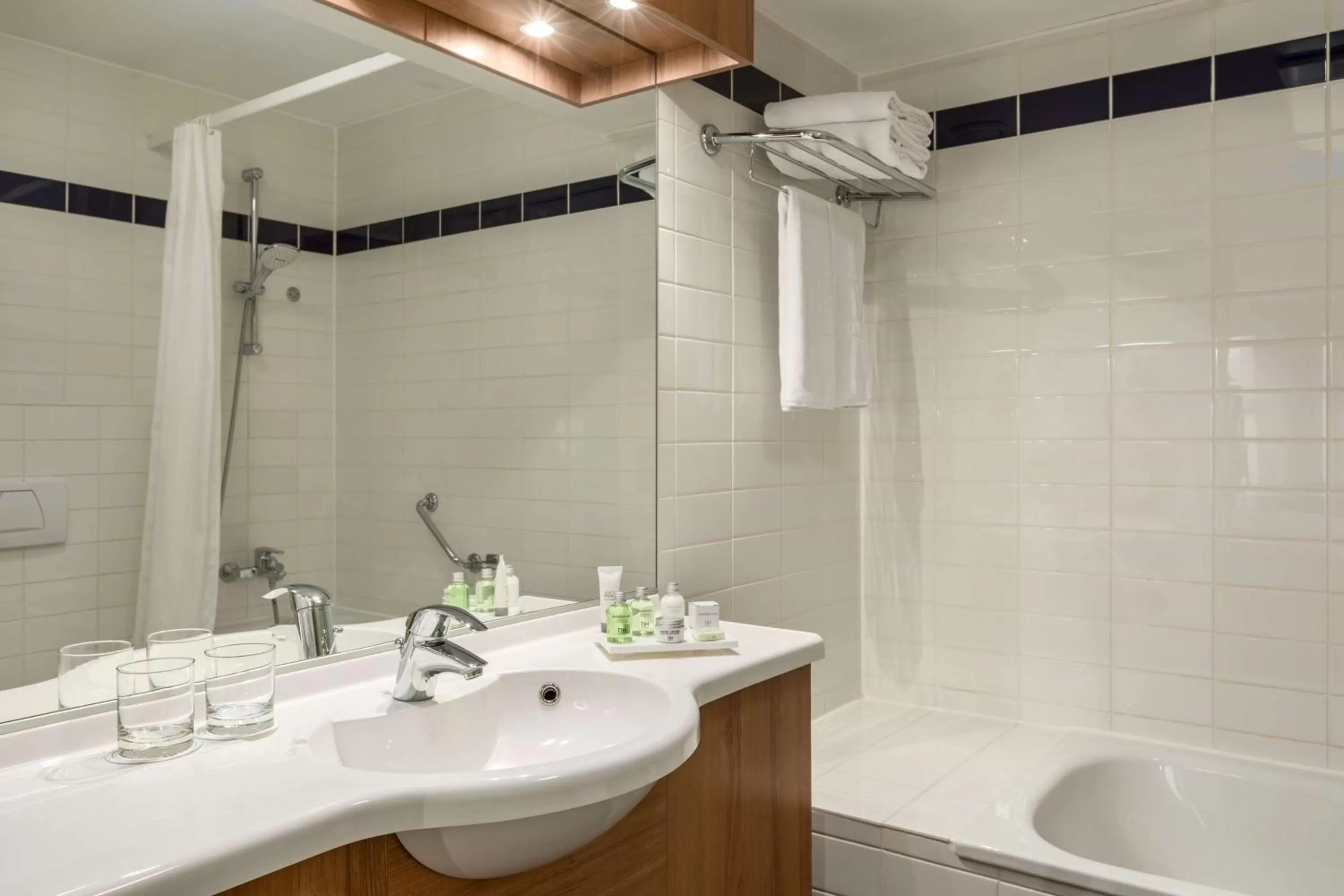 Bathroom in NH Amsterdam Museum Quarter