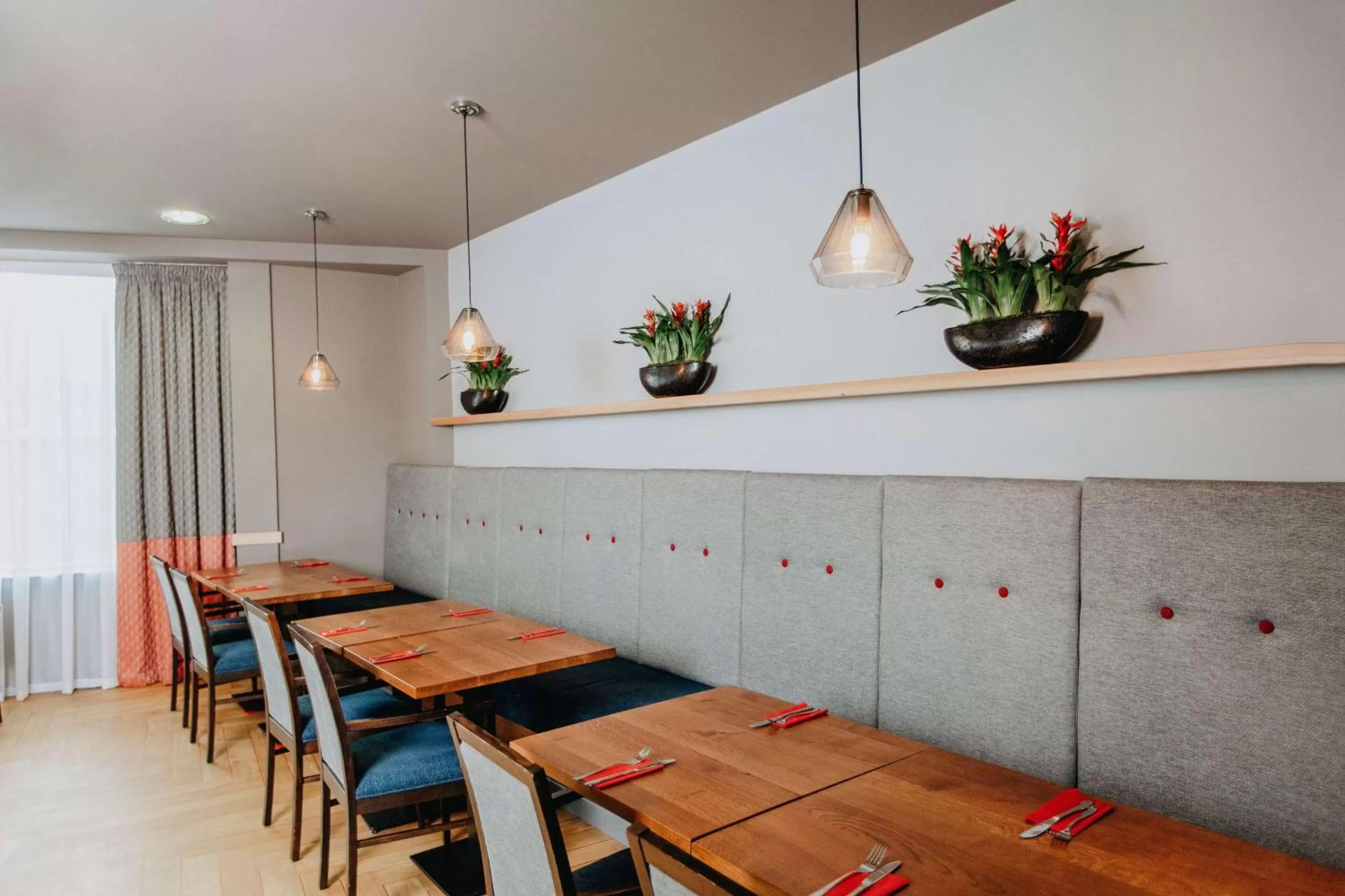 Restaurant/places to eat in Ramada Encore Newcastle-Gateshead