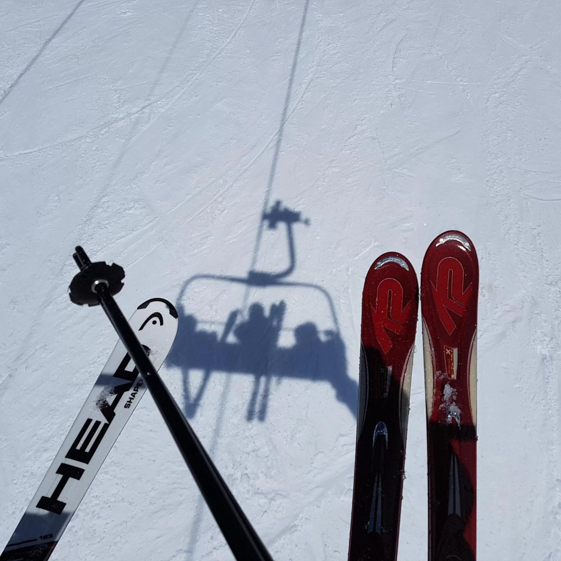 Skiing in Cedarwood Apartments