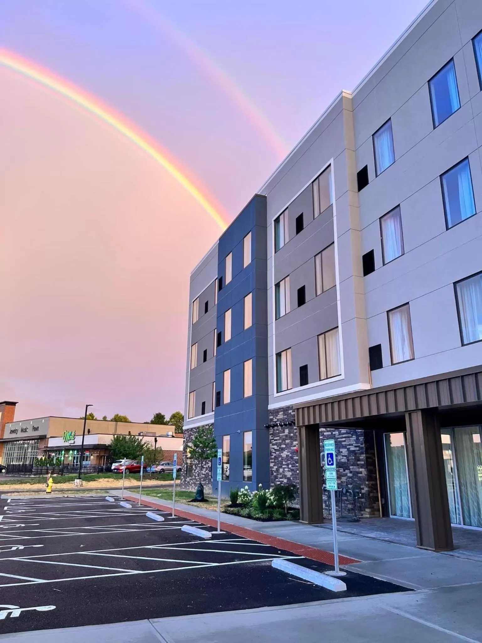 Staybridge Suites - Cincinnati East - Milford by IHG