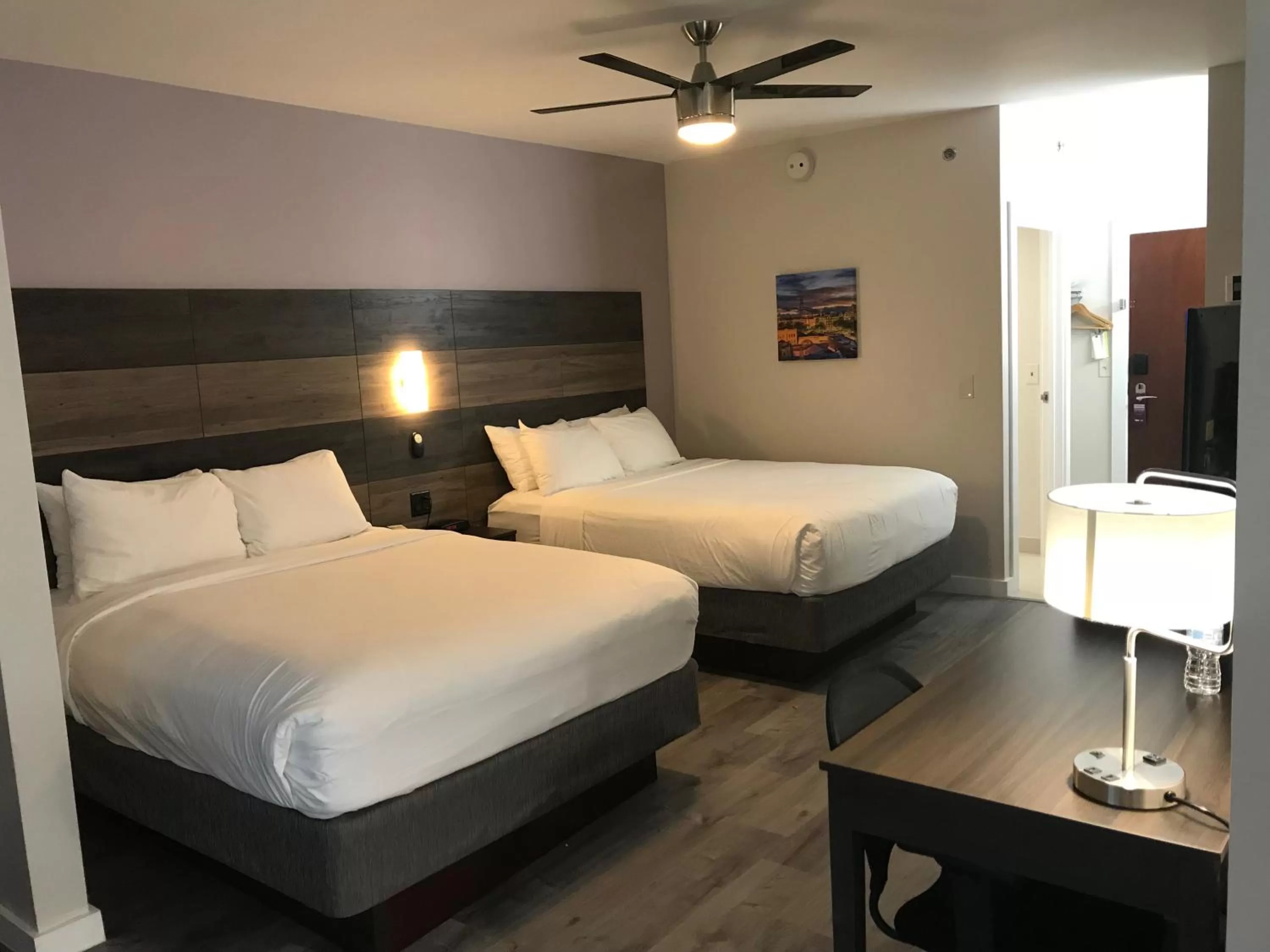 Bed in HoM, A Trademark Collection Hotel