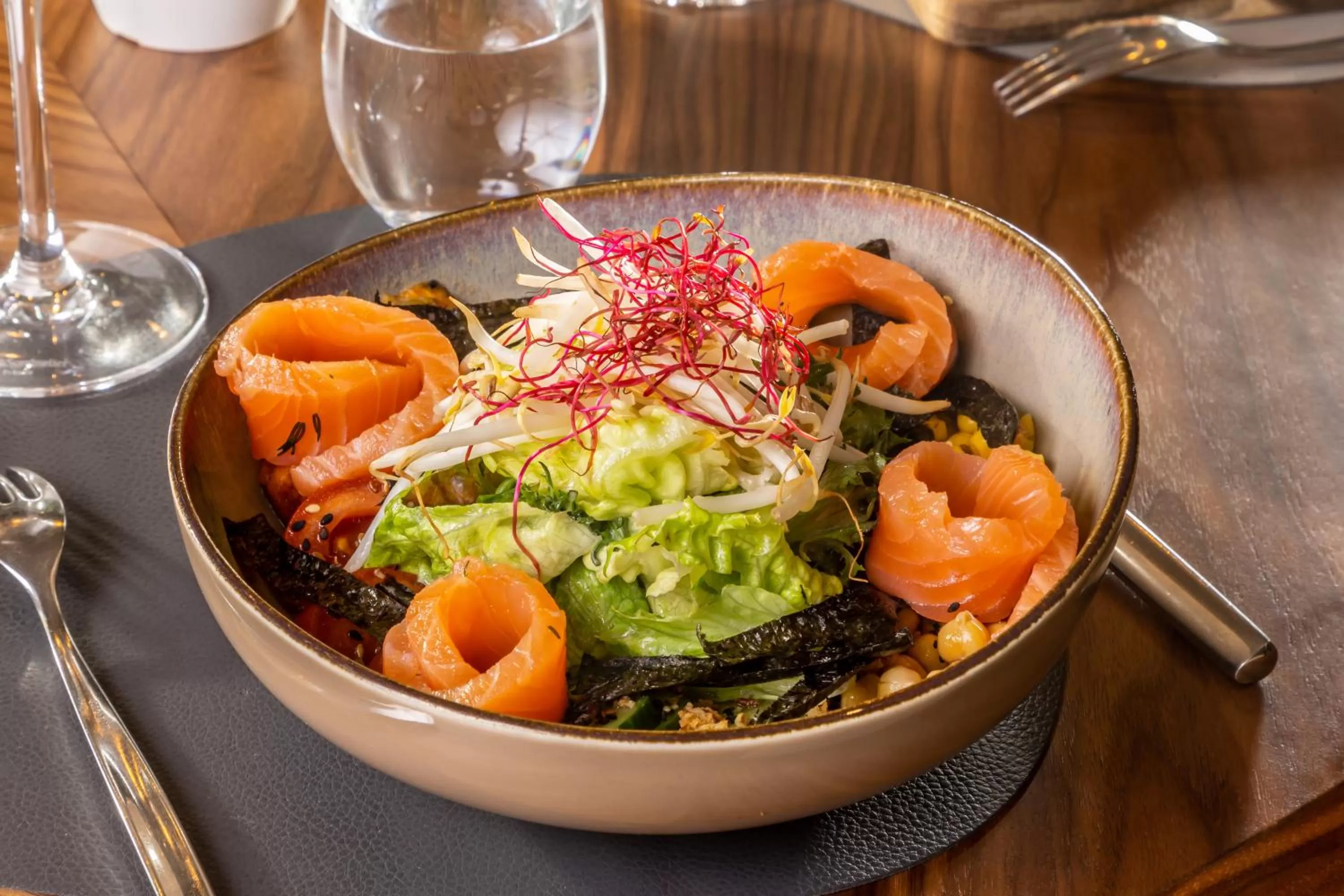 Restaurant/places to eat in Novotel Bourges