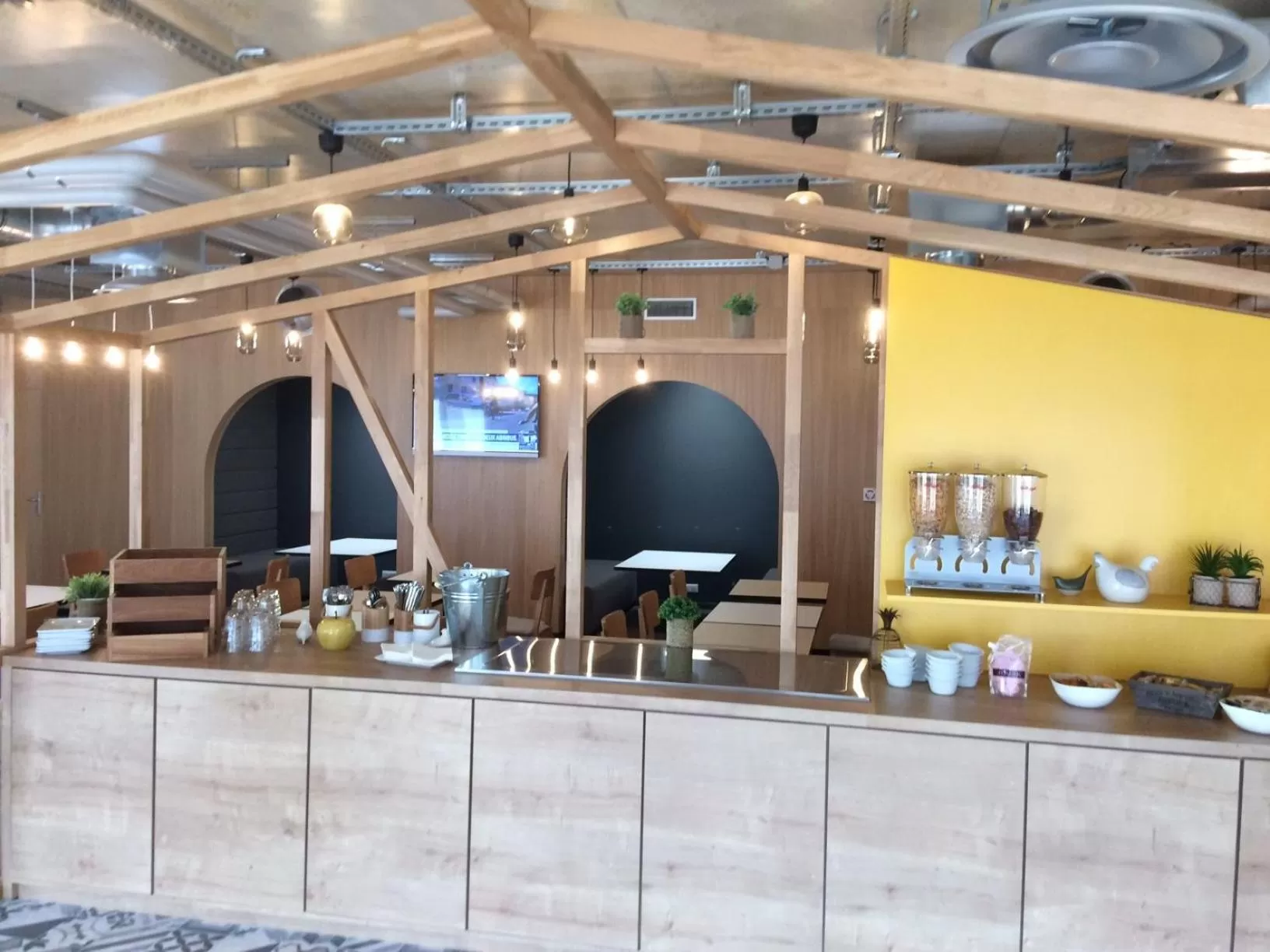 Lounge or bar in ibis Styles Chalons en Champagne Centre