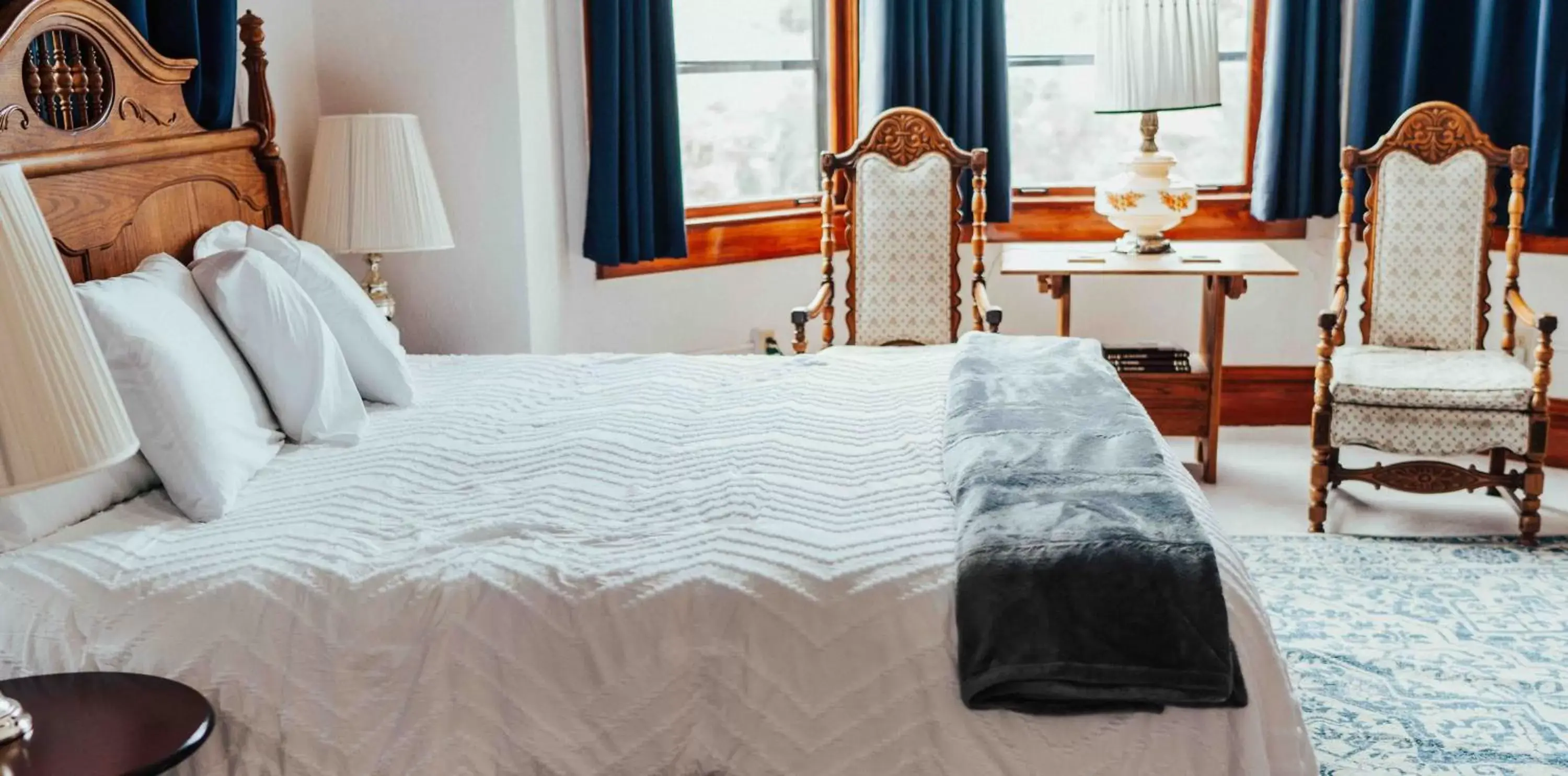 Premier Suite in Town Hall Inn Premier Suite in Town Hall Inn