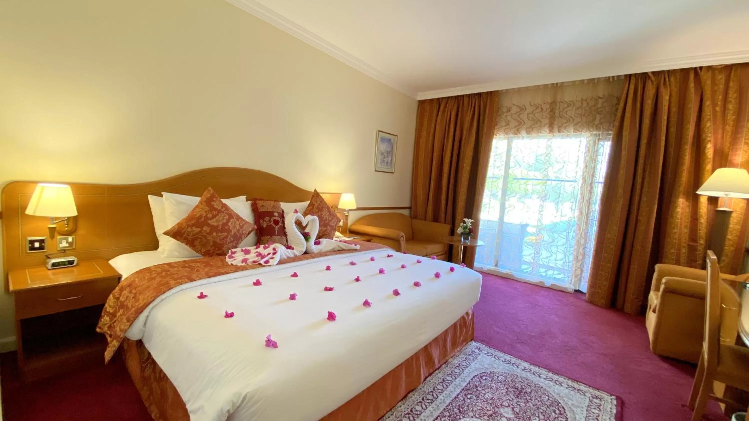 Photo of the whole room, Bed in Golden Tulip Nizwa Hotel