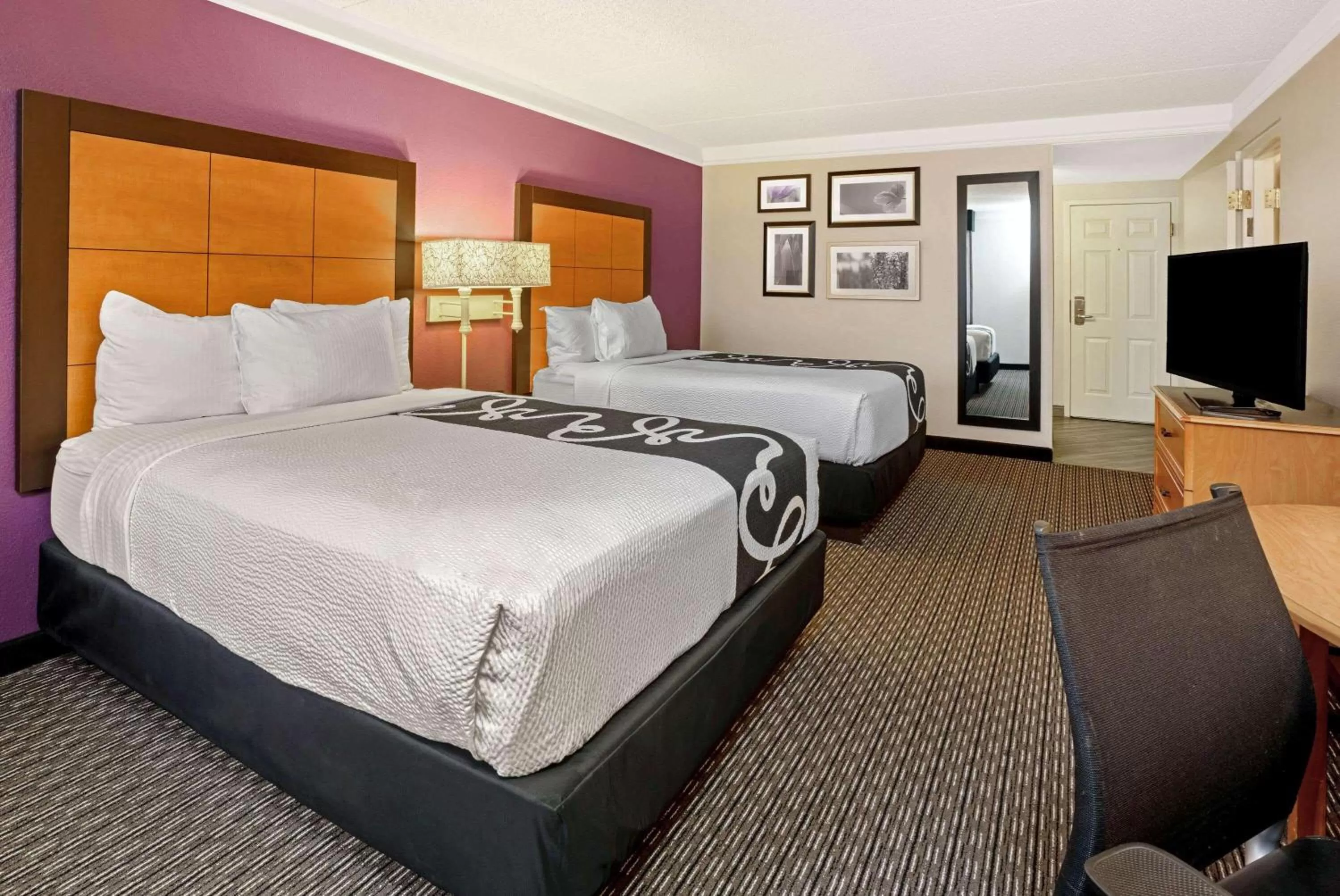 Deluxe Suite with Two Double Beds - Mobility Access/Non-Smoking in La Quinta by Wyndham Tacoma - Seattle