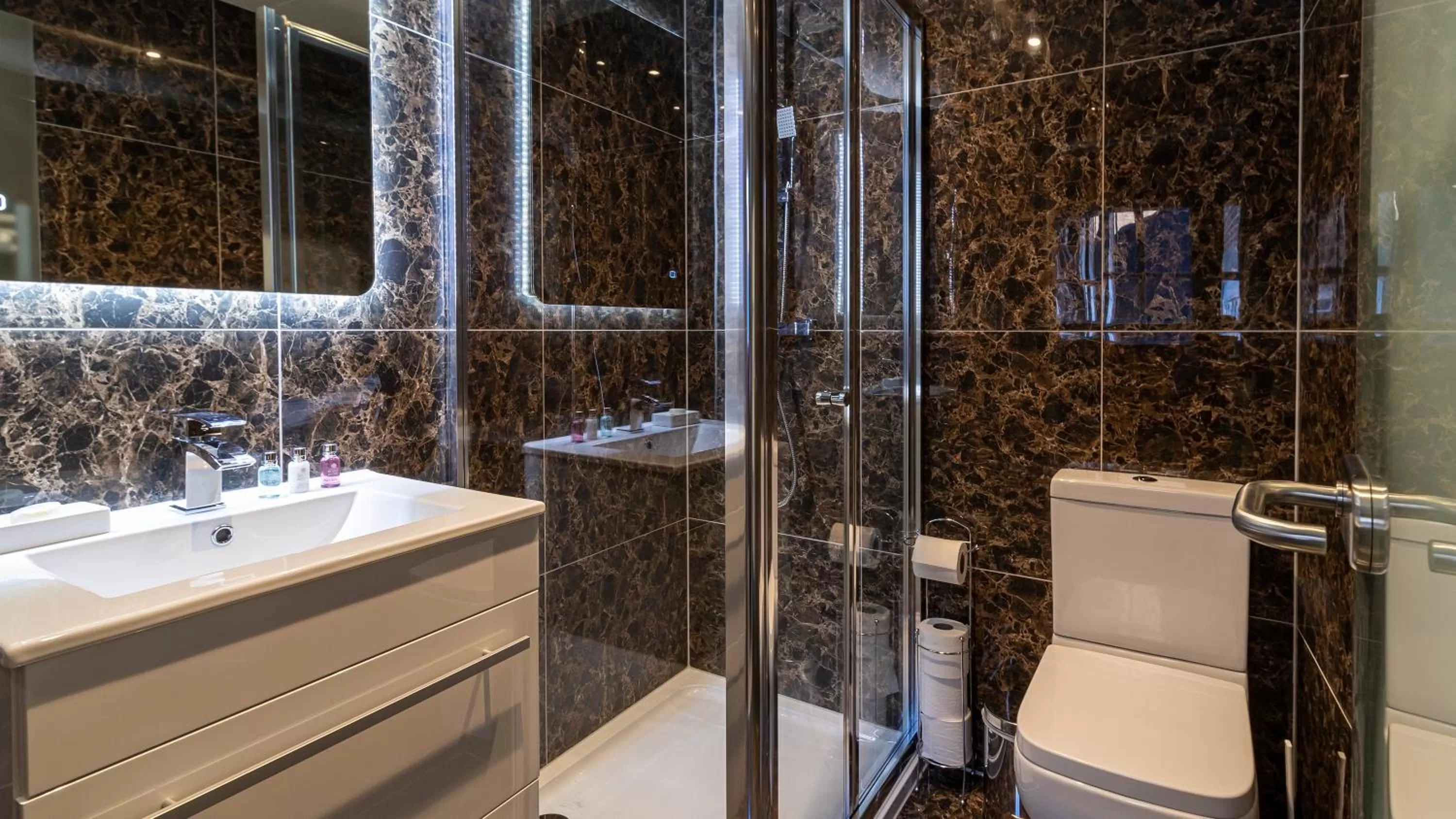 Shower in The Hotel Chester