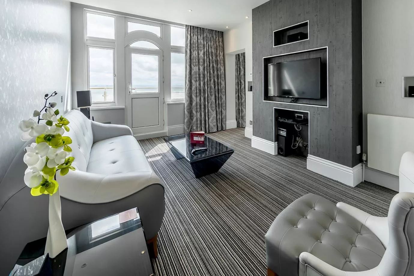 Balcony/Terrace in Muthu Westcliff Hotel (Near London Southend Airport)