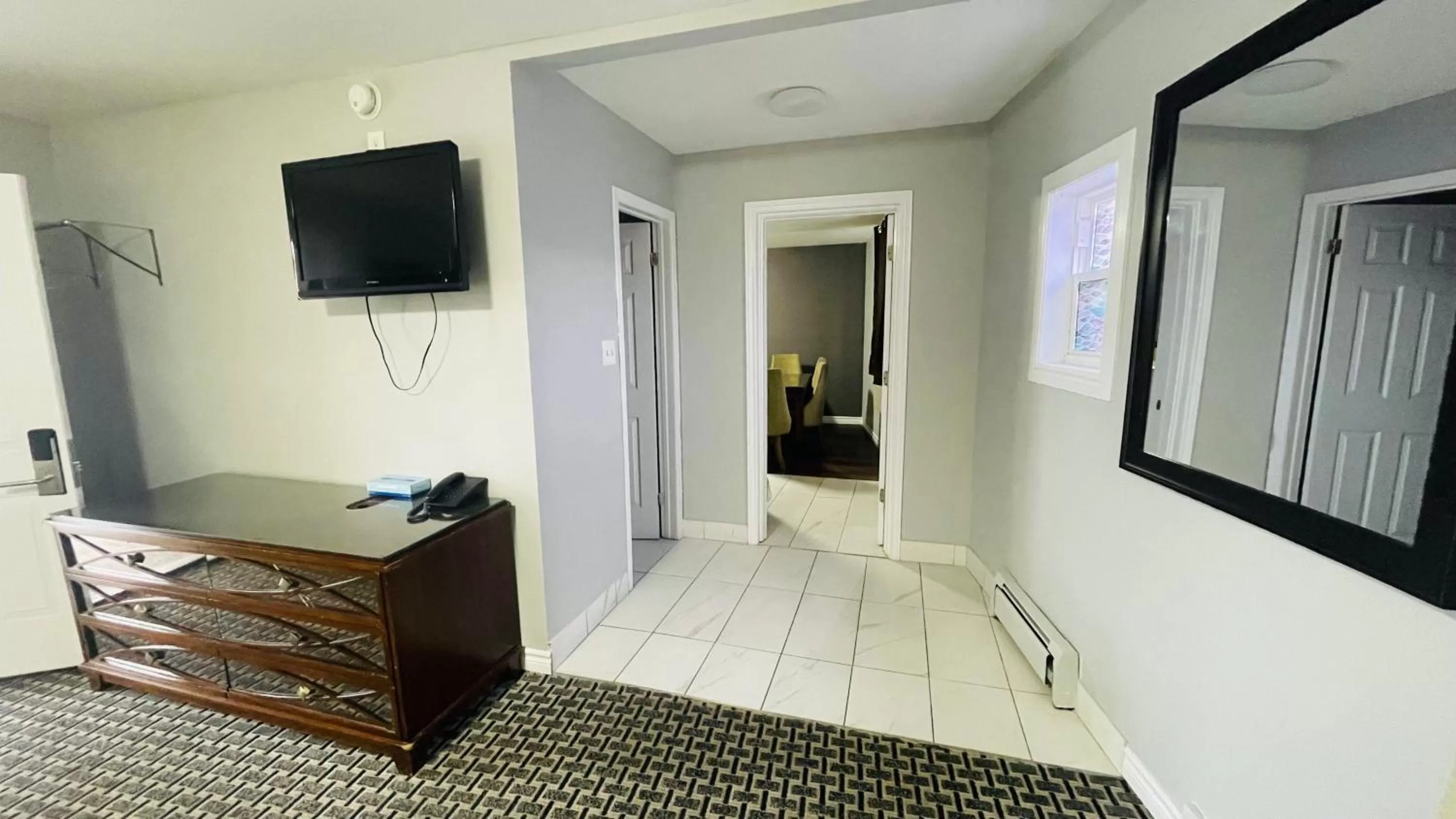 Property building in Falls Lodge by the Falls (Formerly Knights Inn)