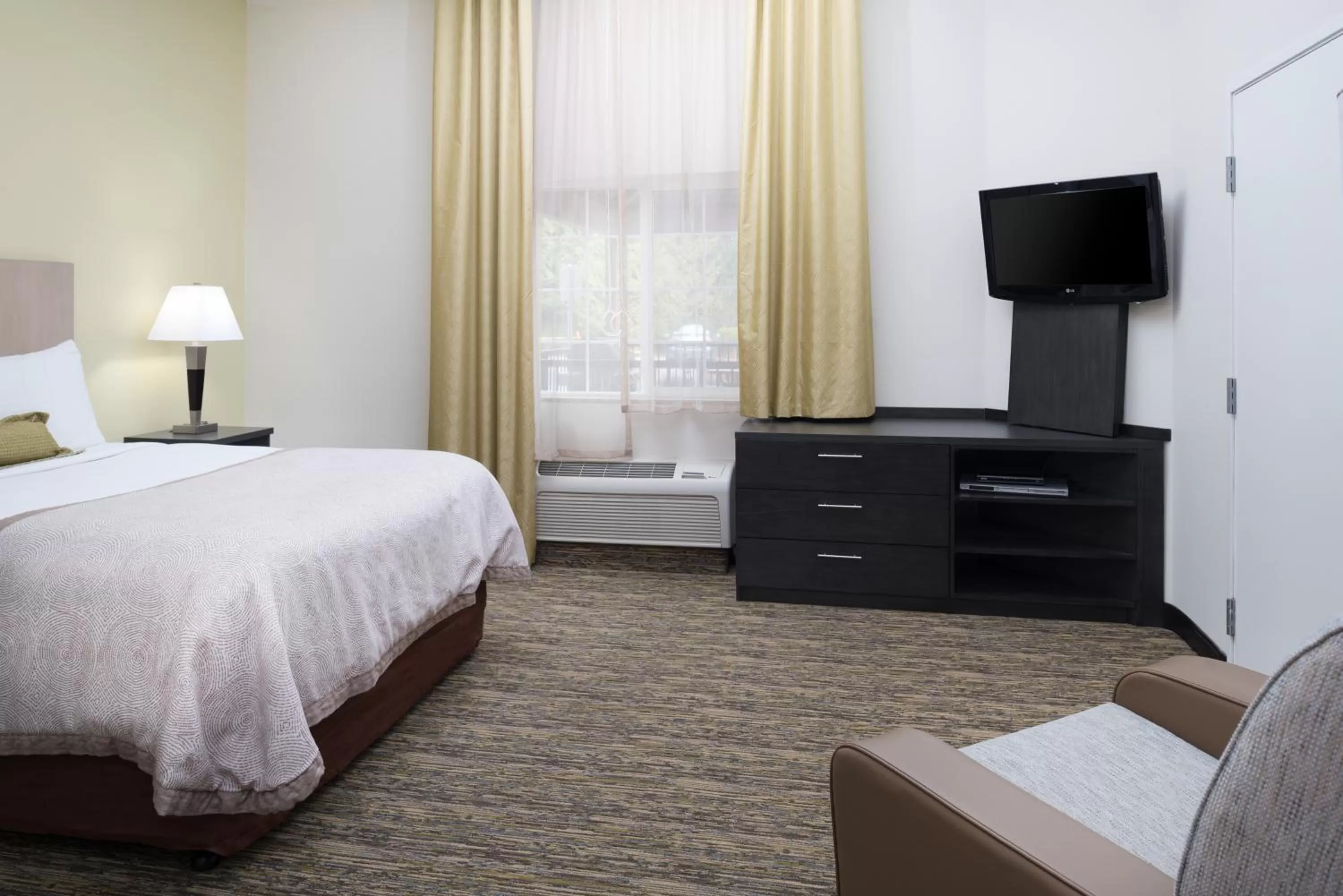 Bed in Candlewood Suites Olympia - Lacey by IHG