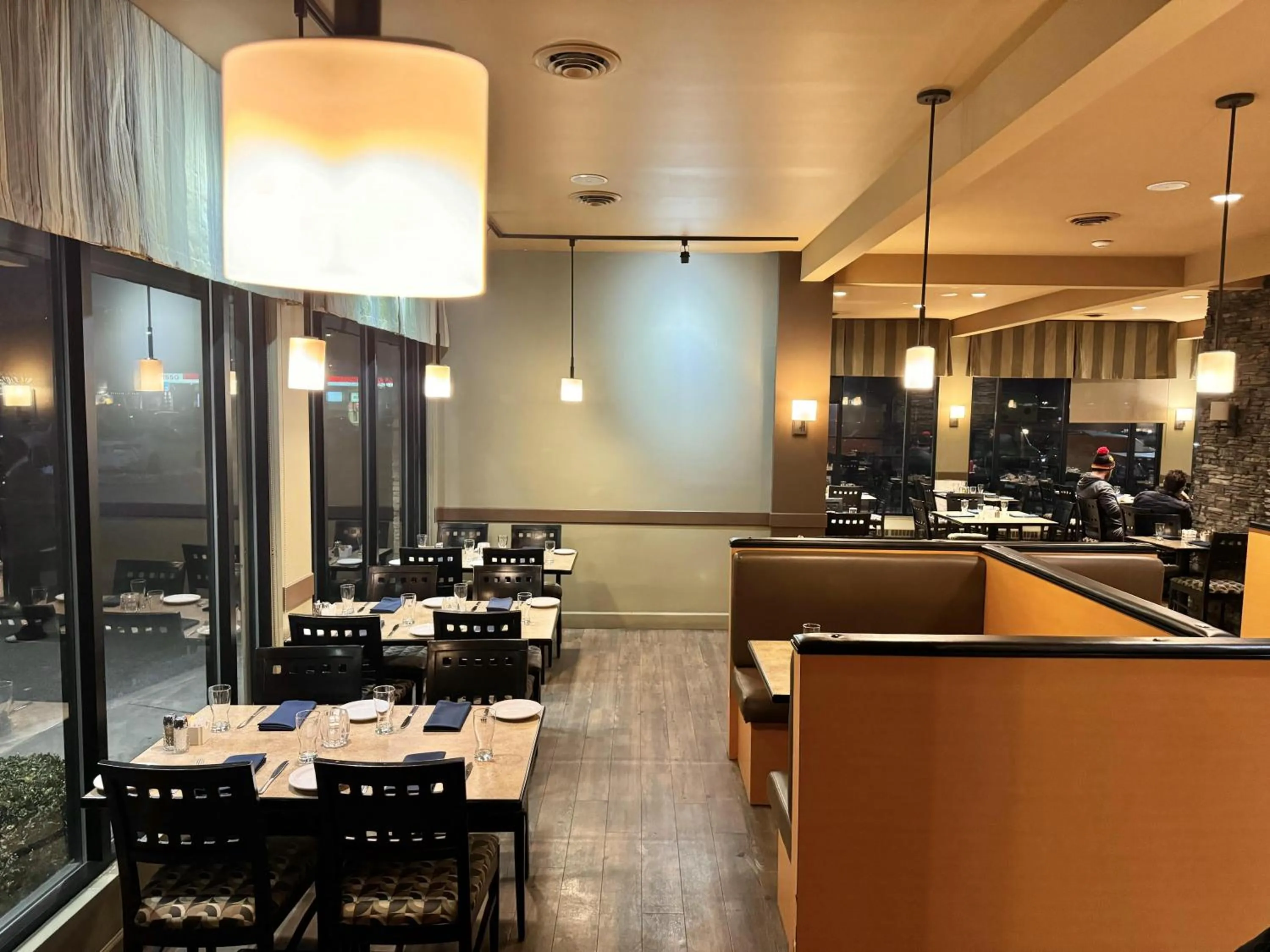 Restaurant/places to eat in Divya Sutra Plaza and Conference Centre, Vernon, BC