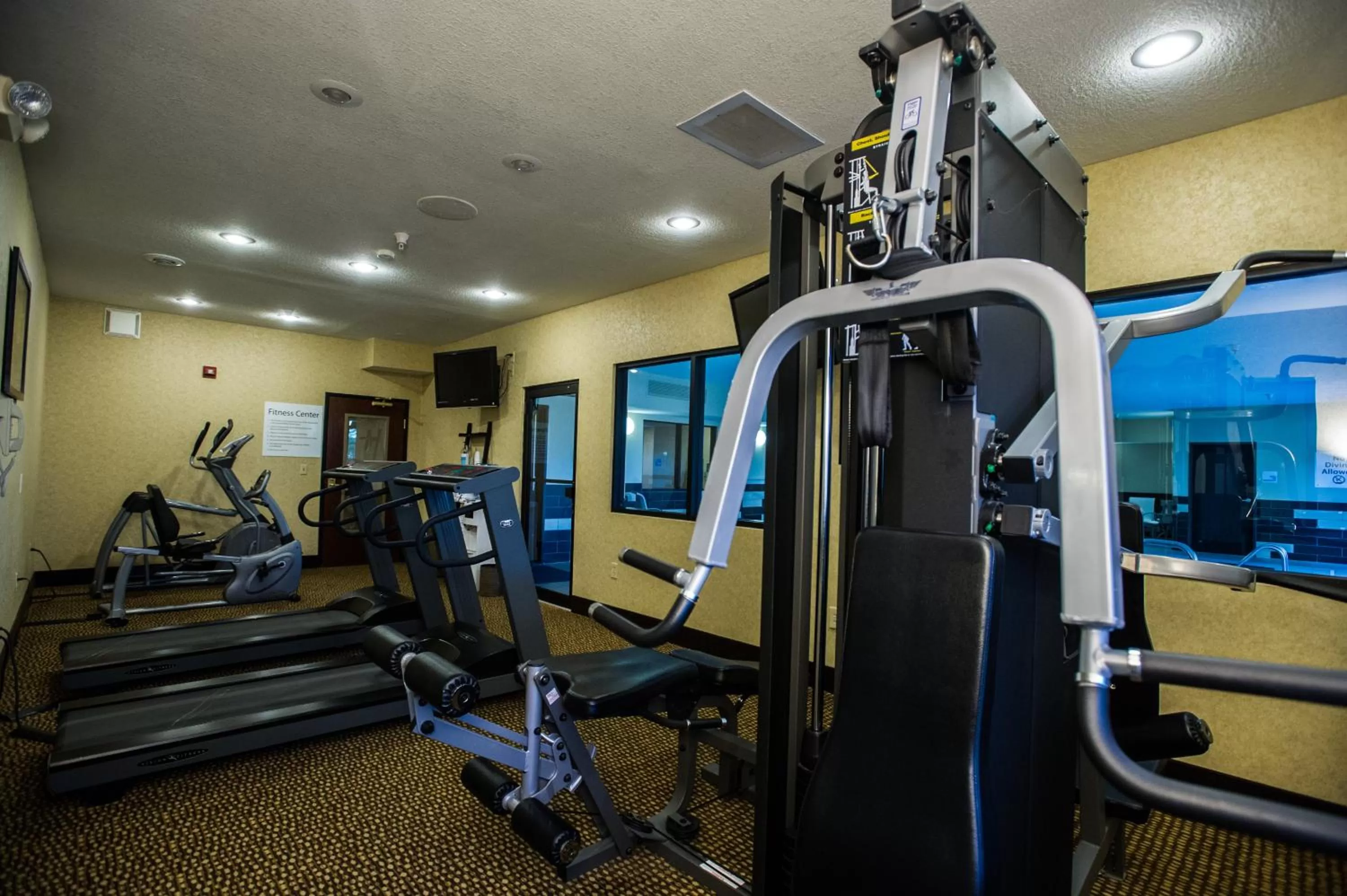 Spa and wellness centre/facilities in Holiday Inn Express & Suites Topeka West I-70 Wanamaker by IHG