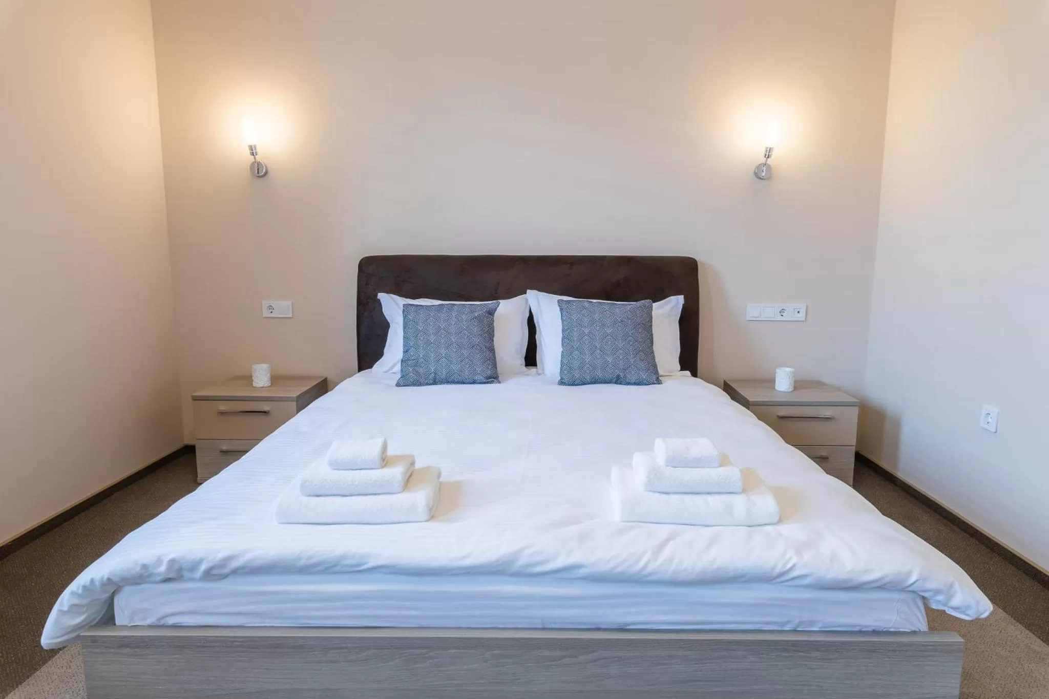 Bed in Pensiunea Select Central