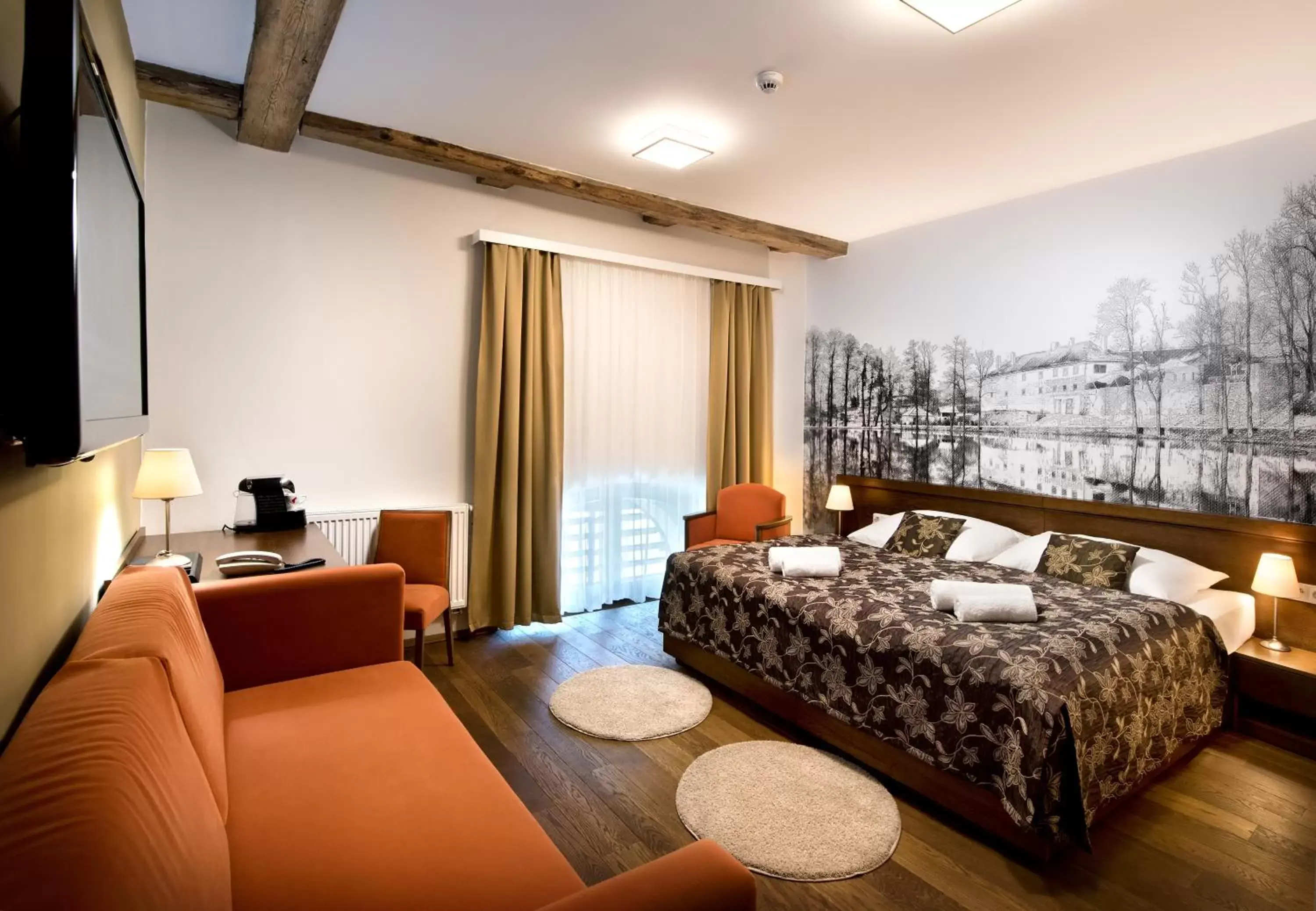 Superior Double Room in Hotel Chateau Orlice Superior Double Room in Hotel Chateau Orlice