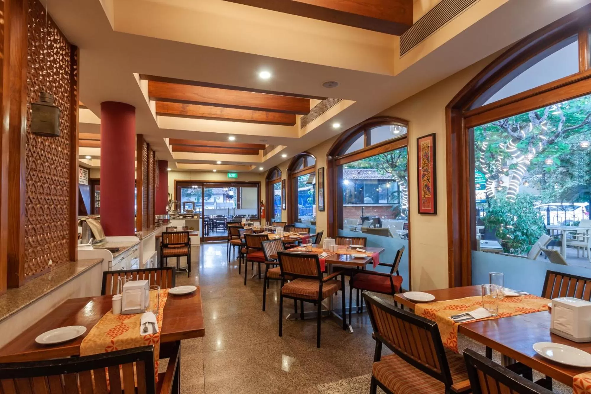 Restaurant/places to eat in Acron Seaway Resort