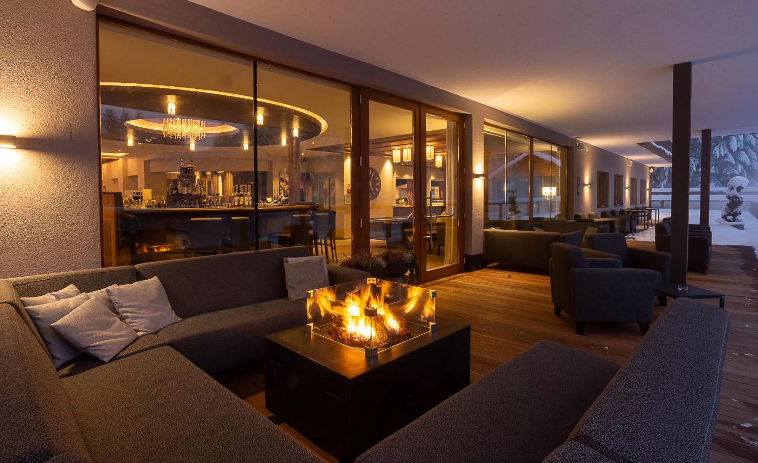 Night in Hotel Weiher Green Lake